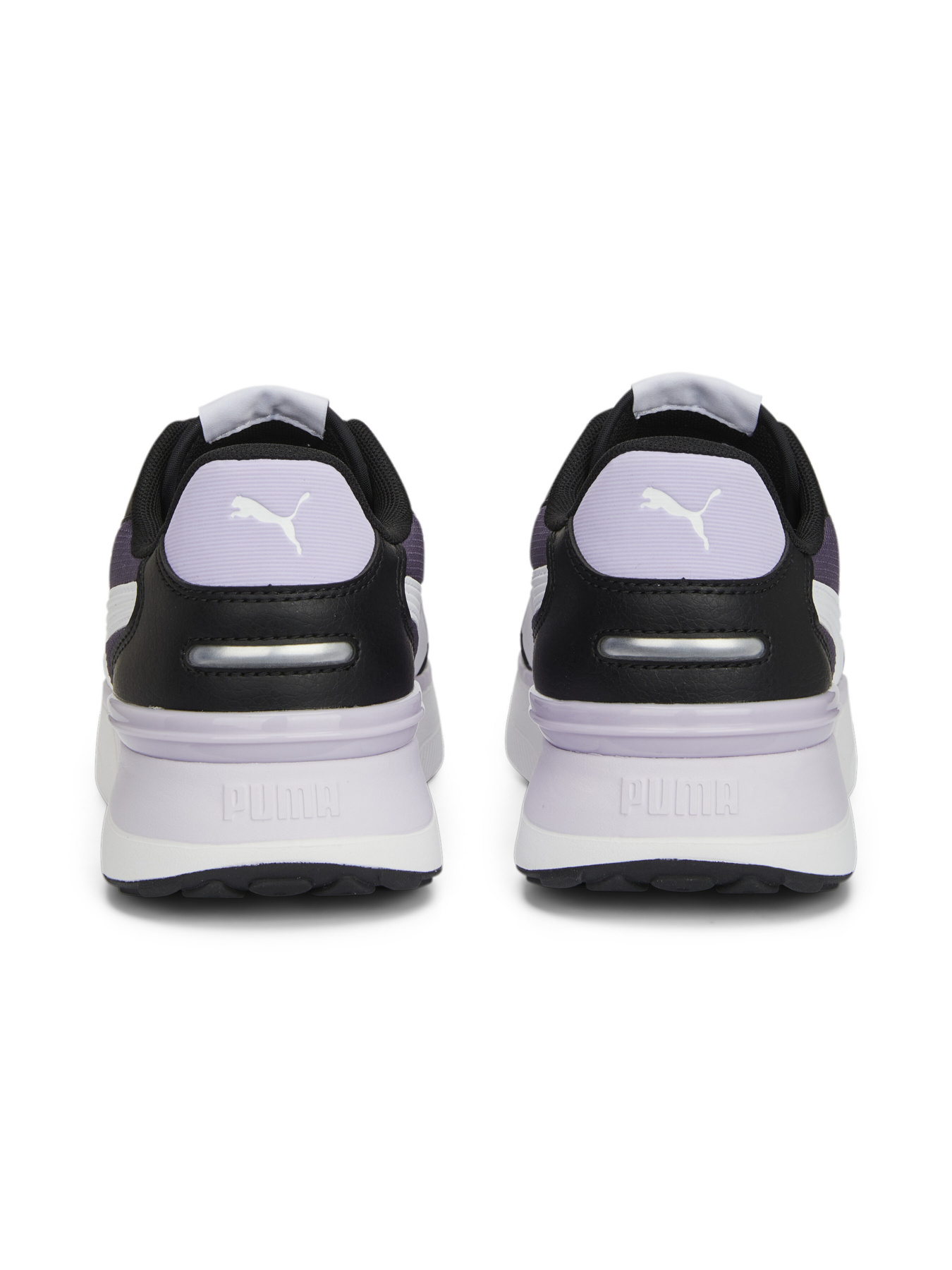 Кроссовки PUMA R78 Voyage модель 380729 Фото