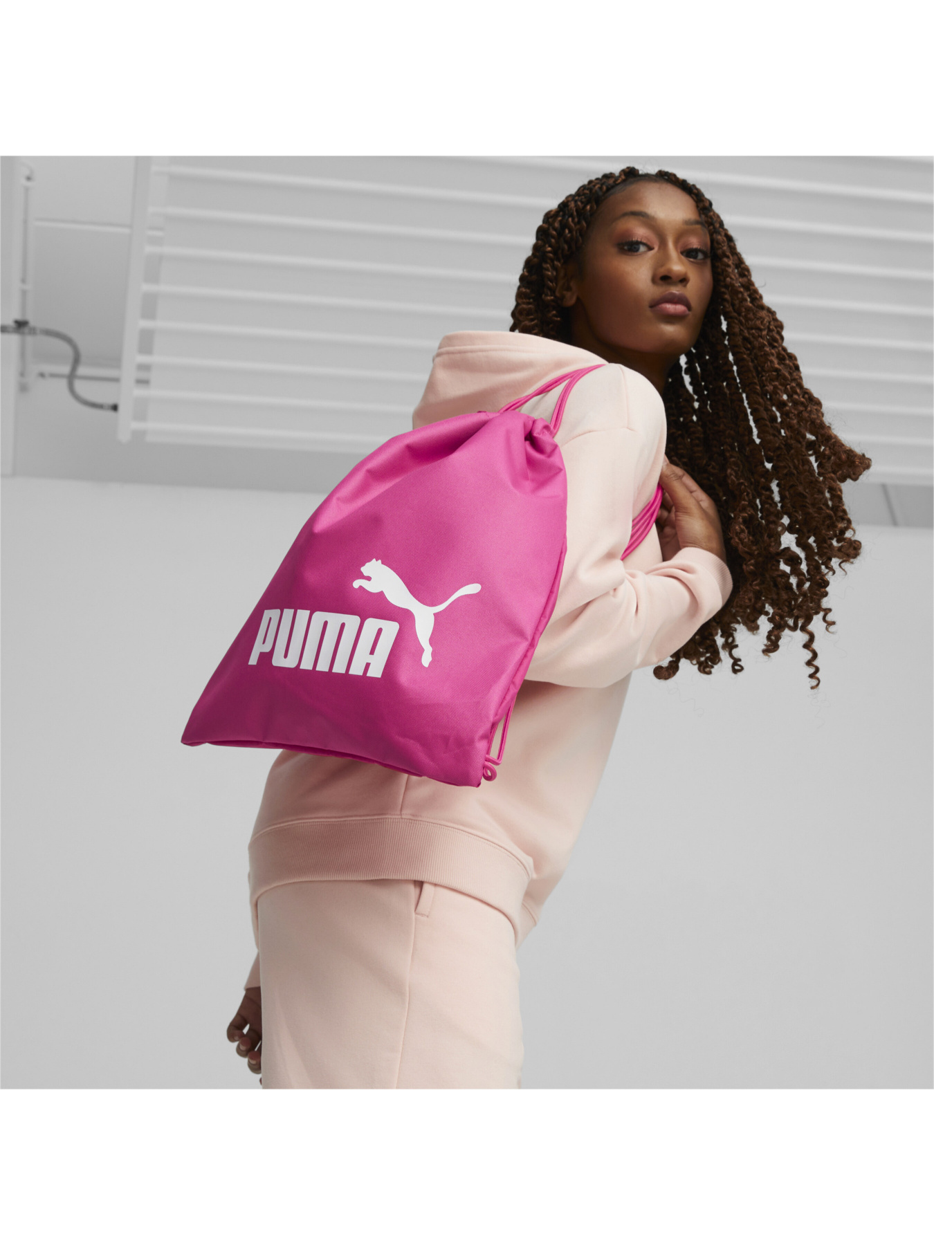 Повсякденний рюкзак PUMA Phase Gym Sack модель 074943 Фото
