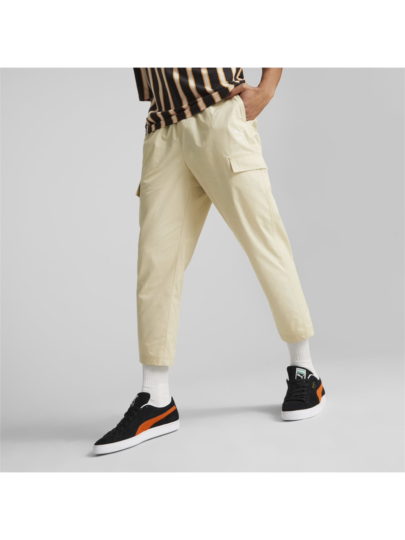 Спортивні штани PUMA Classics Woven Pants модель 535605 Фото