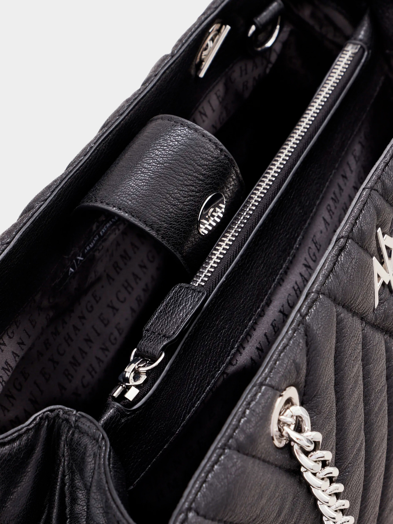 Сумки Armani Exchange модель 942863-2F745-00020 Фото
