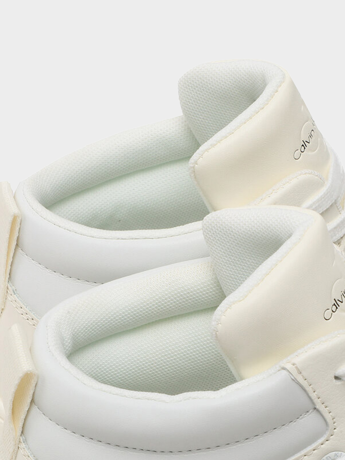 Кроссовки Calvin Klein модель YW0YW00877-02X Фото