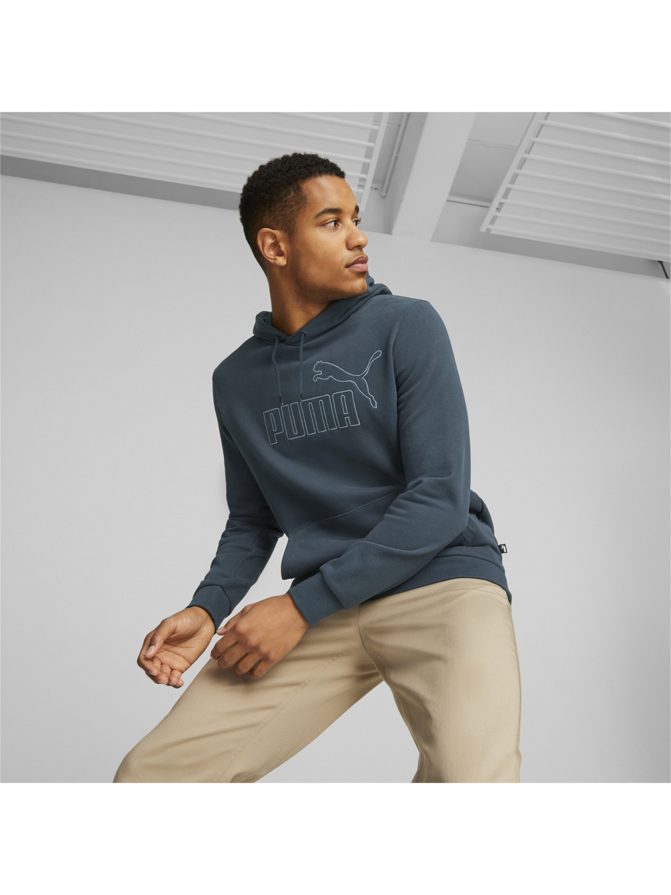 Худи PUMA Ess Elevated Hoodie модель 673387 Фото