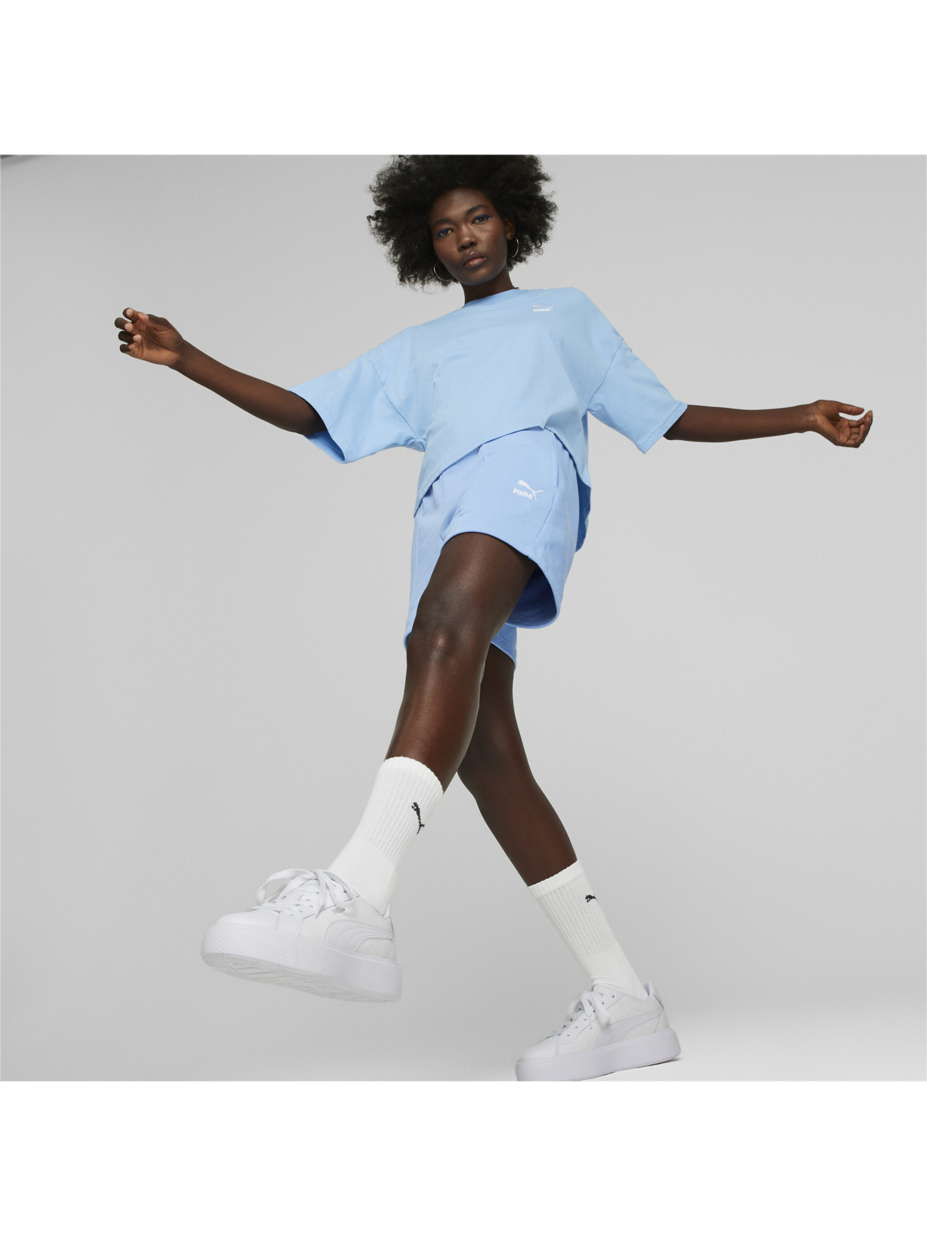 Шорты PUMA Classics Pintuck Shorts модель 538077 Фото