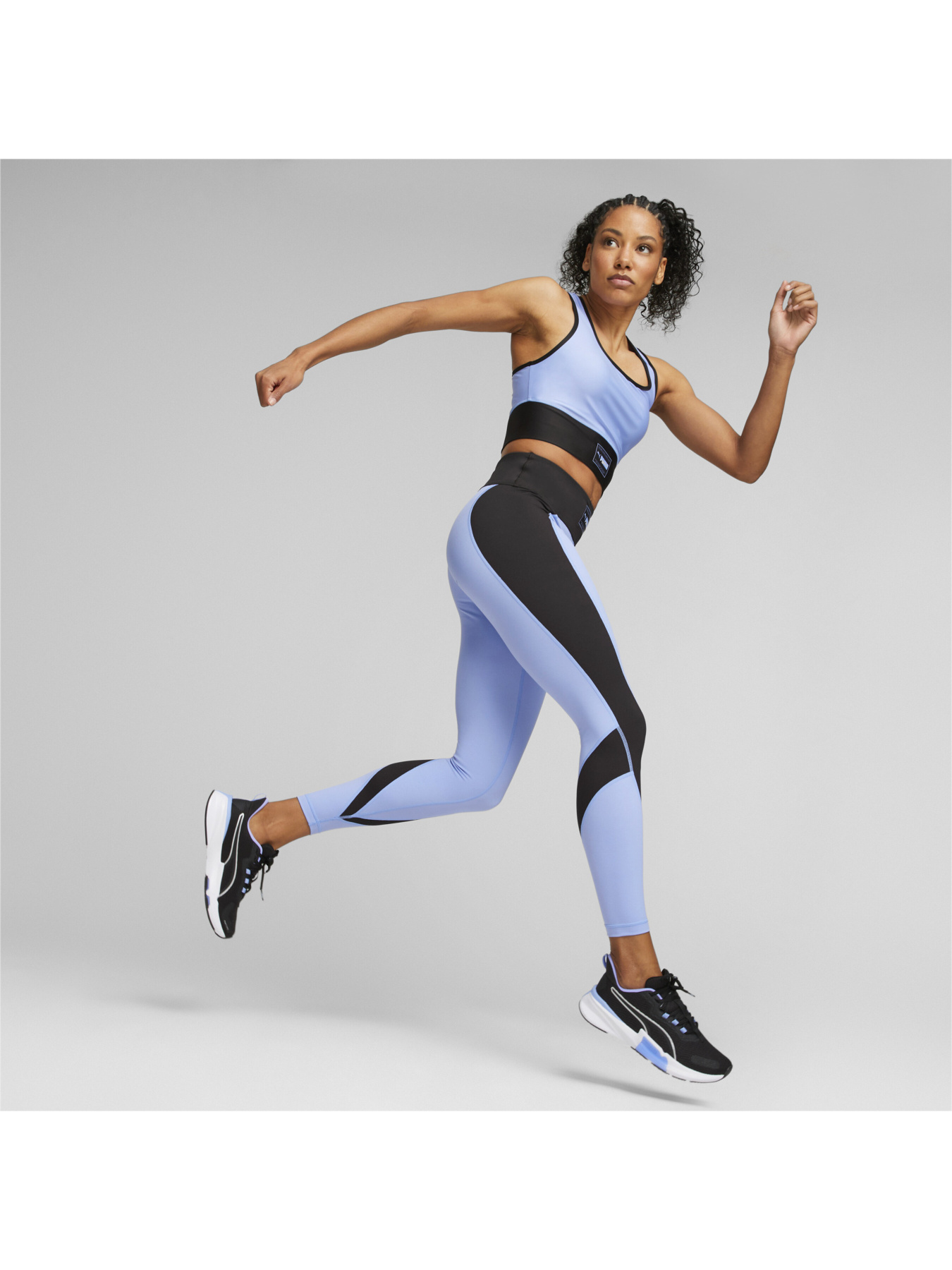 Топ спортивный PUMA модель 523077 Фото