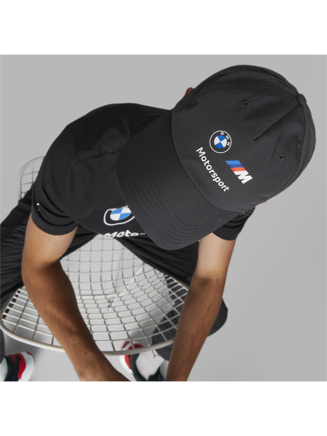 Кепка PUMA BMW MMS Heritage BB Cap модель 024021 Кепка PUMA BMW MMS Heritage BB Cap модель 024021 Фото