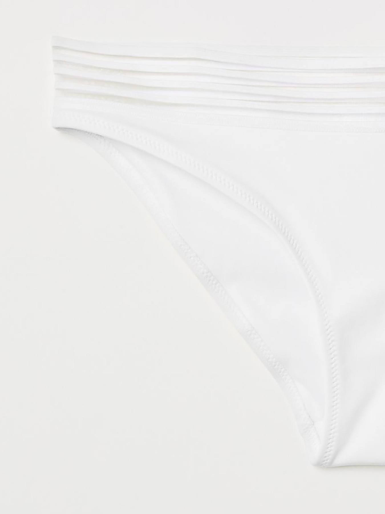 Нижняя часть купальника H&M модель 63207 Фото