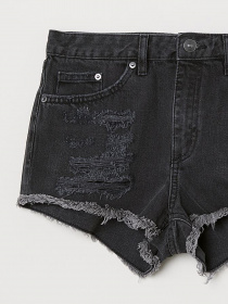 Джинсовые шорты H&M модель 66363 Джинсовые шорты H&M модель 66363 Фото