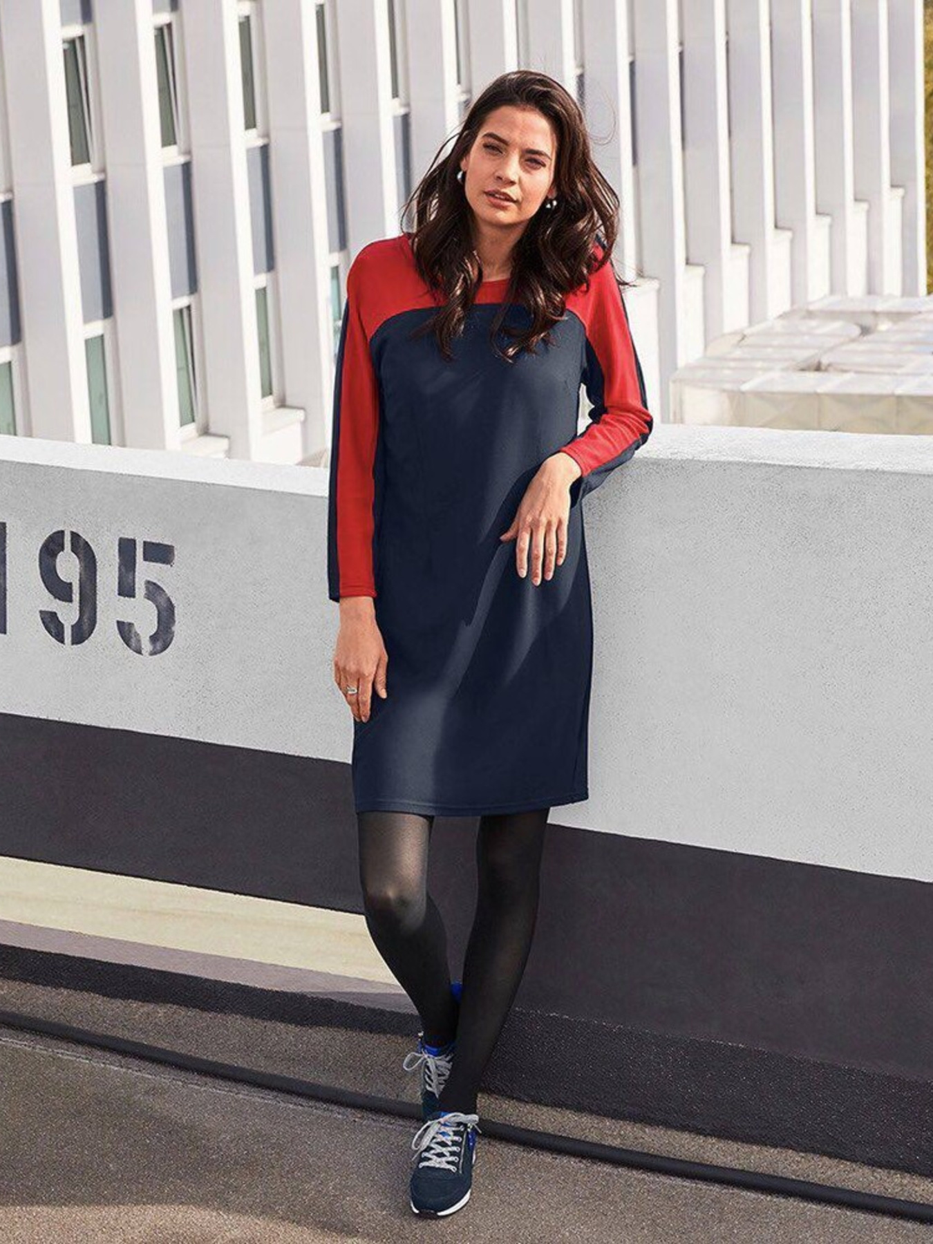 Платье мини Tchibo модель T1674812163 Фото