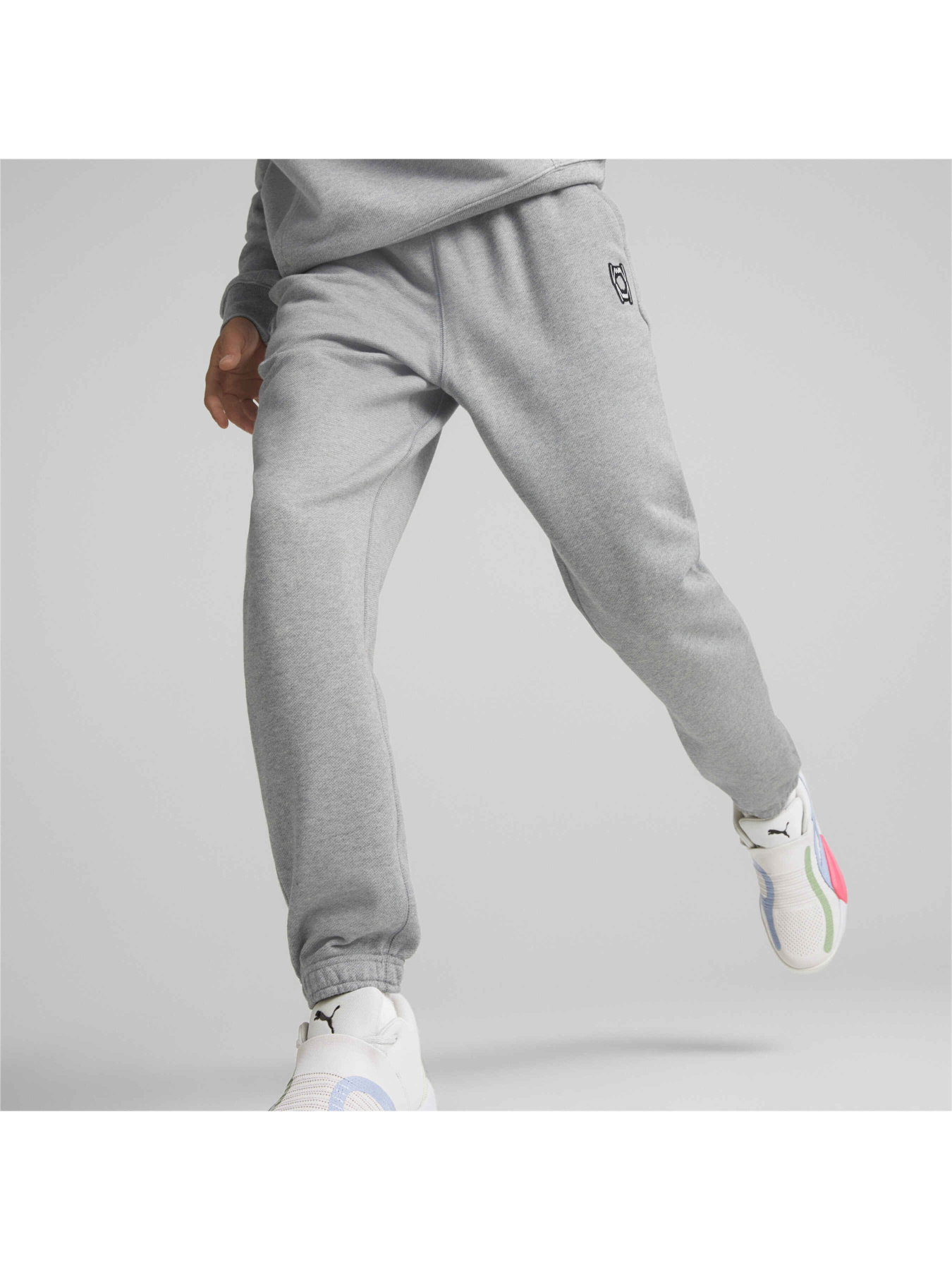 Джоггеры PUMA Pivot Pant Emb модель 533251 Фото