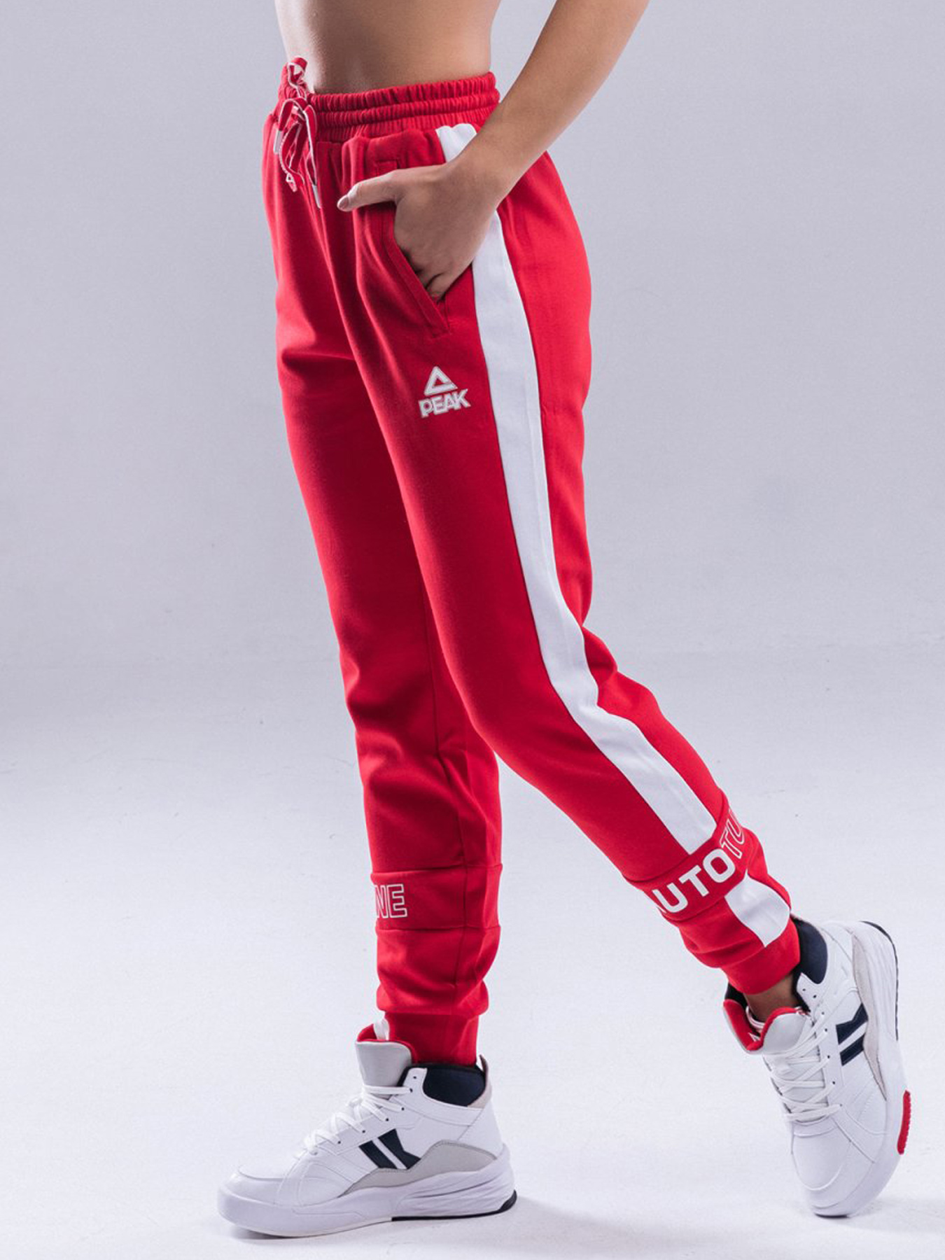 Штаны спортивные Peak модель FWB01028-RED Штаны спортивные Peak модель FWB01028-RED Фото