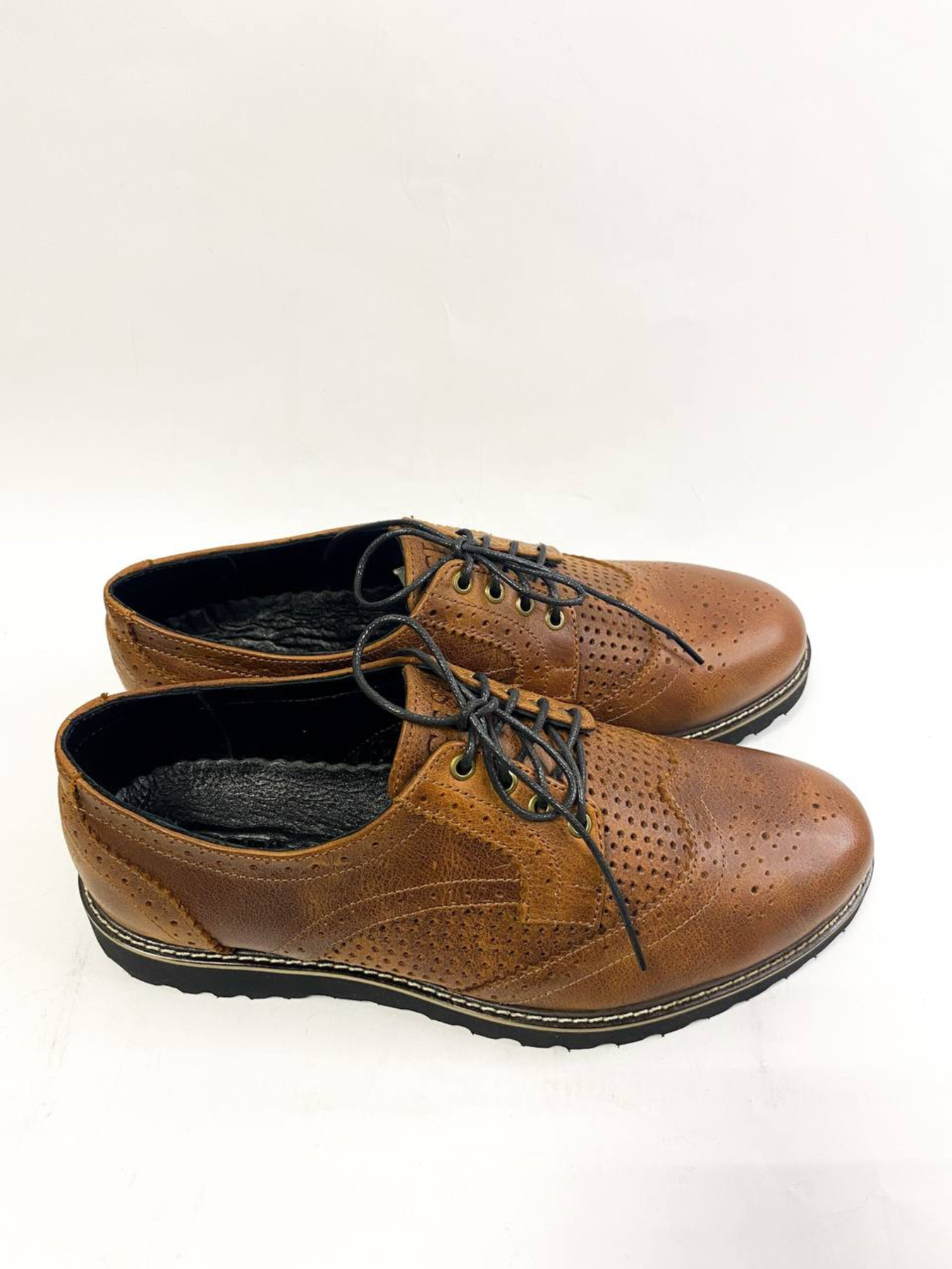 Броги Legessy модель ONYX_BROWN_PERF Фото