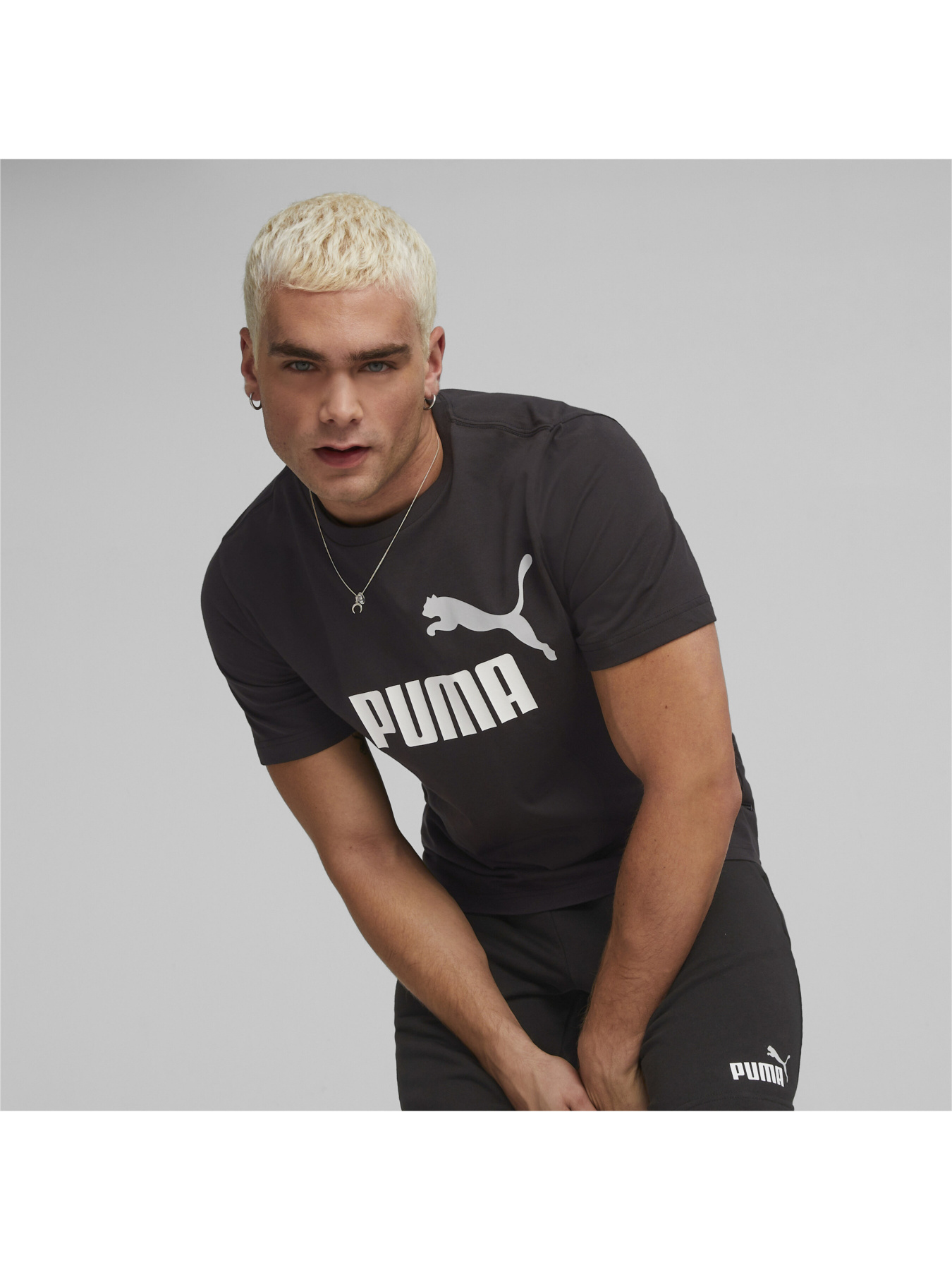Футболка PUMA Ess+ 2 Col Logo Tee модель 586759 Фото
