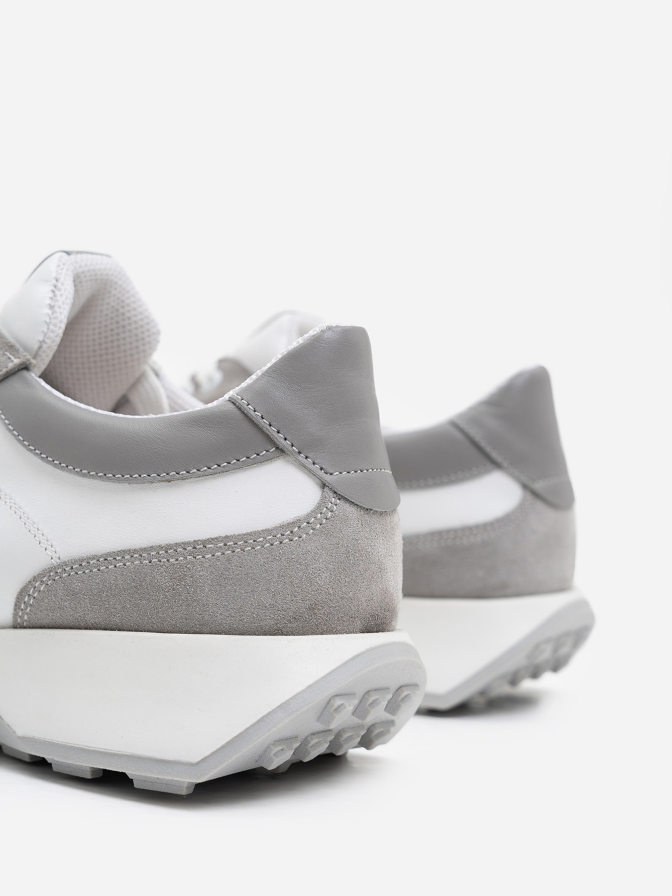 Кроссовки ISSA Plus модель OB2-201_whitegrey Фото