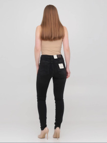 Завужені джинси Mustang Jeans модель 1012080 Завужені джинси Mustang Jeans модель 1012080 Фото