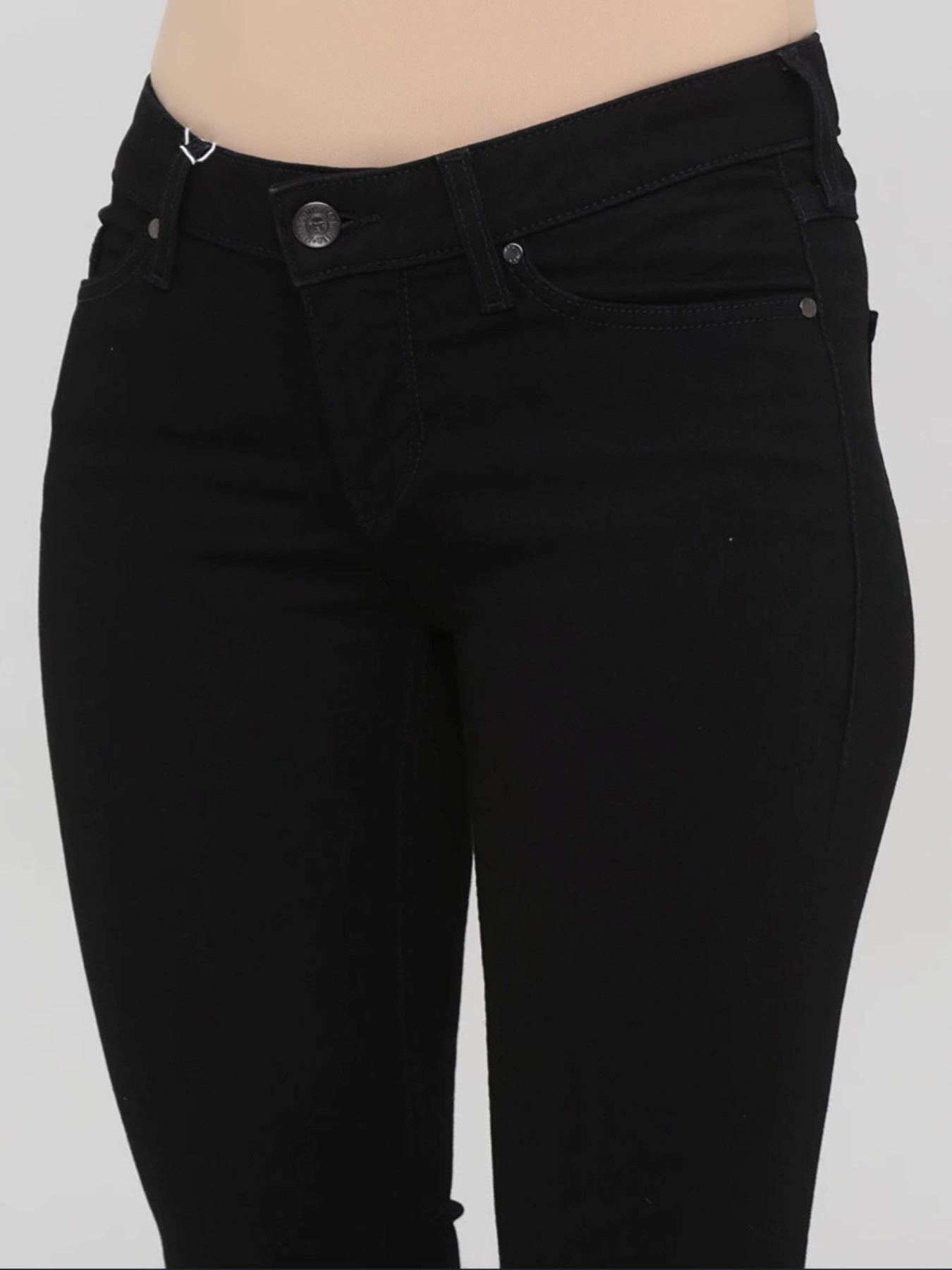 Зауженные джинсы Mustang Jeans Rebecca модель 1007653 Фото