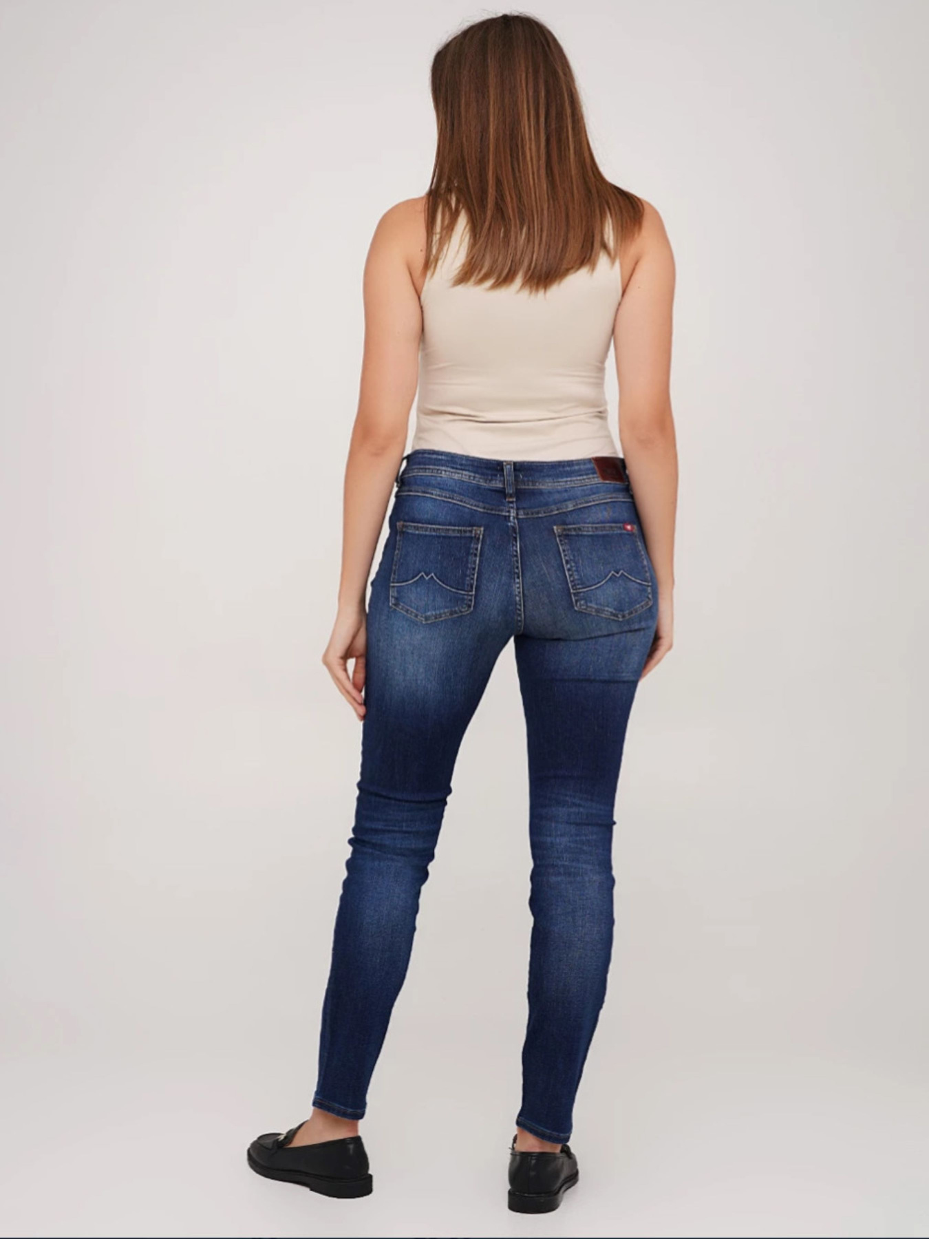 Завужені джинси Mustang Jeans модель 1011641 Завужені джинси Mustang Jeans модель 1011641 Фото