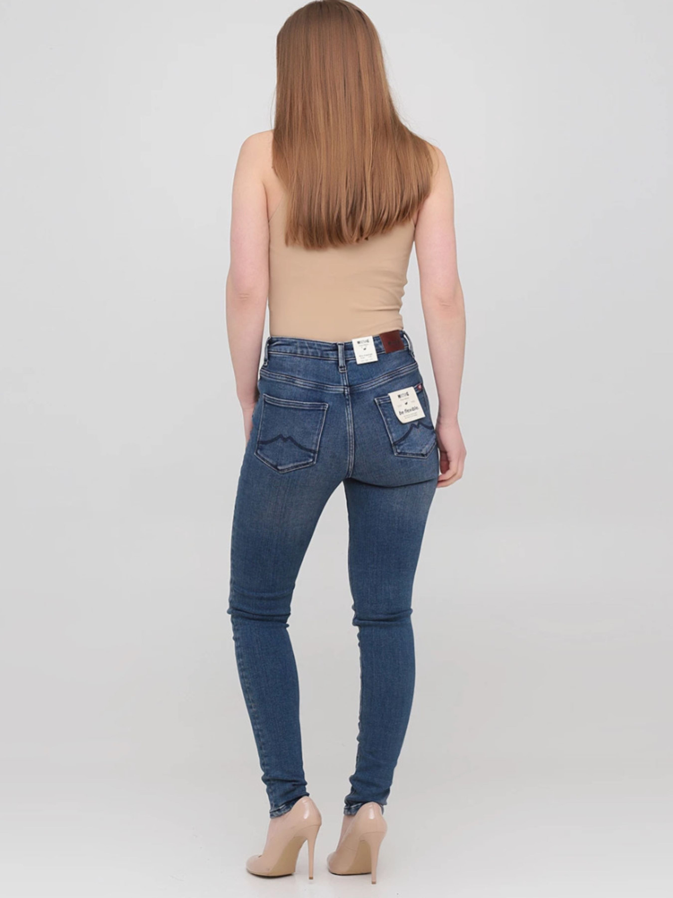 Завужені джинси Mustang Jeans модель 1010906 Завужені джинси Mustang Jeans модель 1010906 Фото