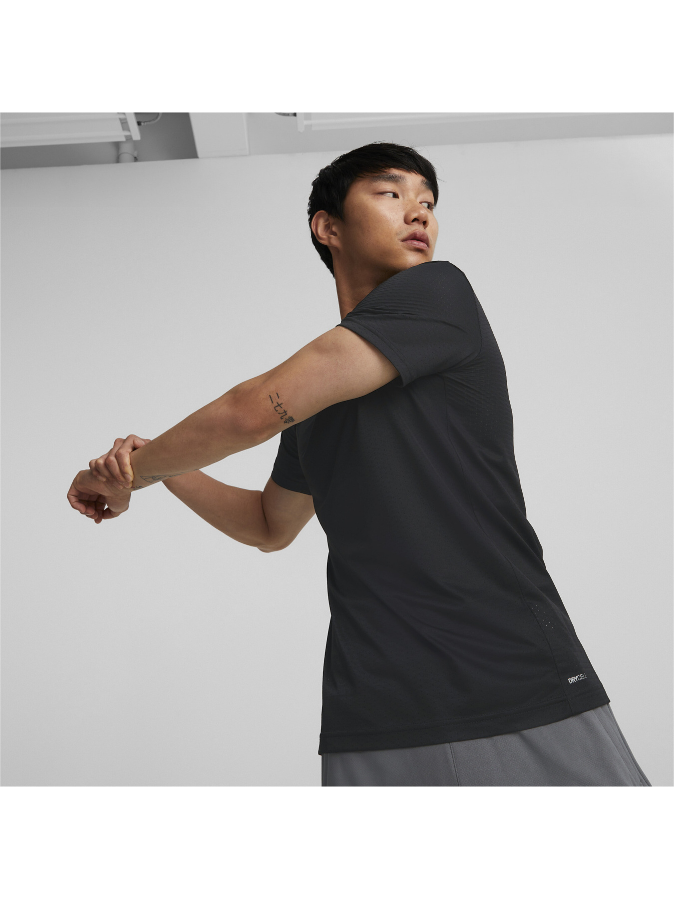 Футболка PUMA Train Fav Blaster Tee модель 522351 Фото