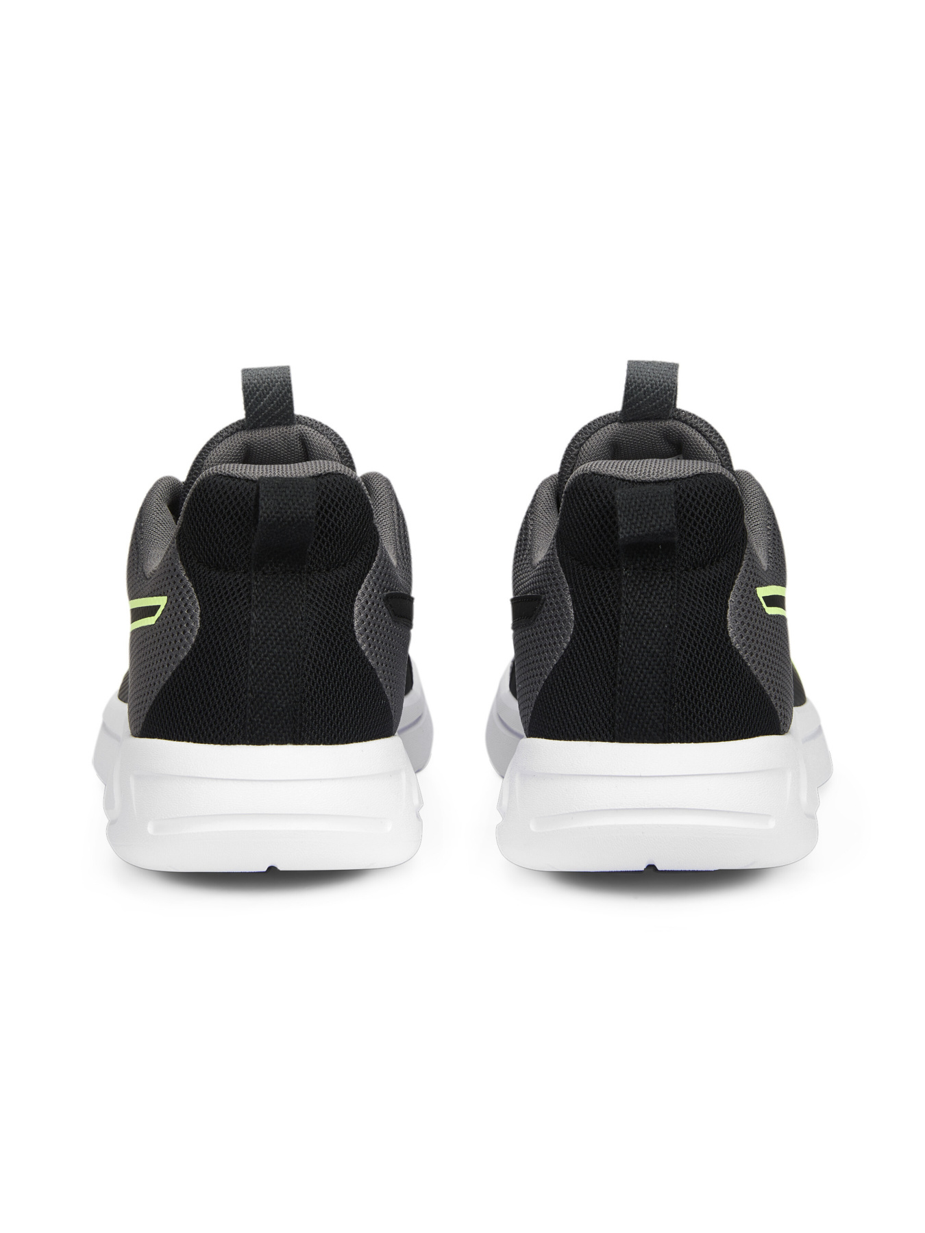 Кросівки для бігу PUMA Resolve Modern Weave модель 377994 Фото