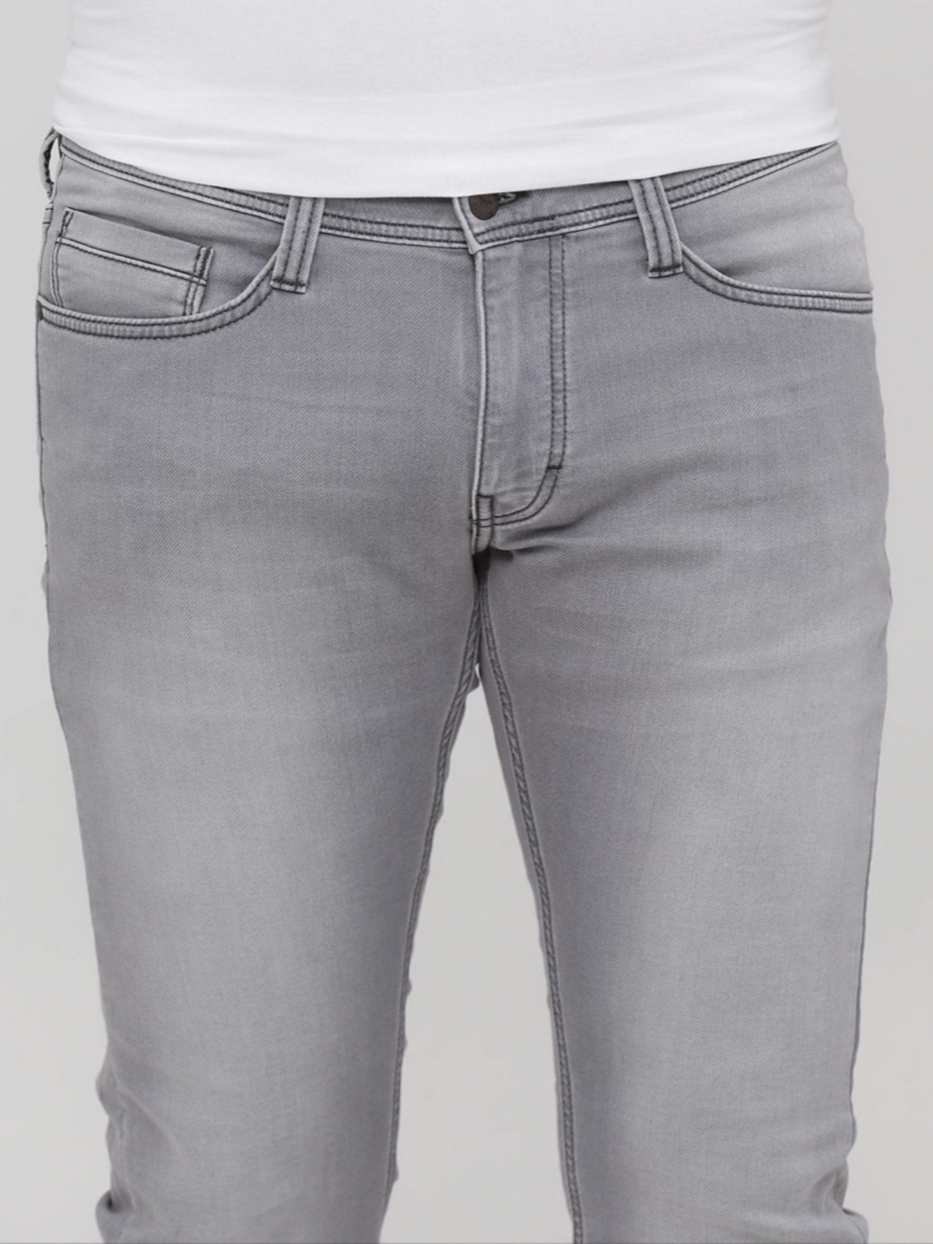 Зауженные джинсы Mustang Jeans модель 4010857 Фото