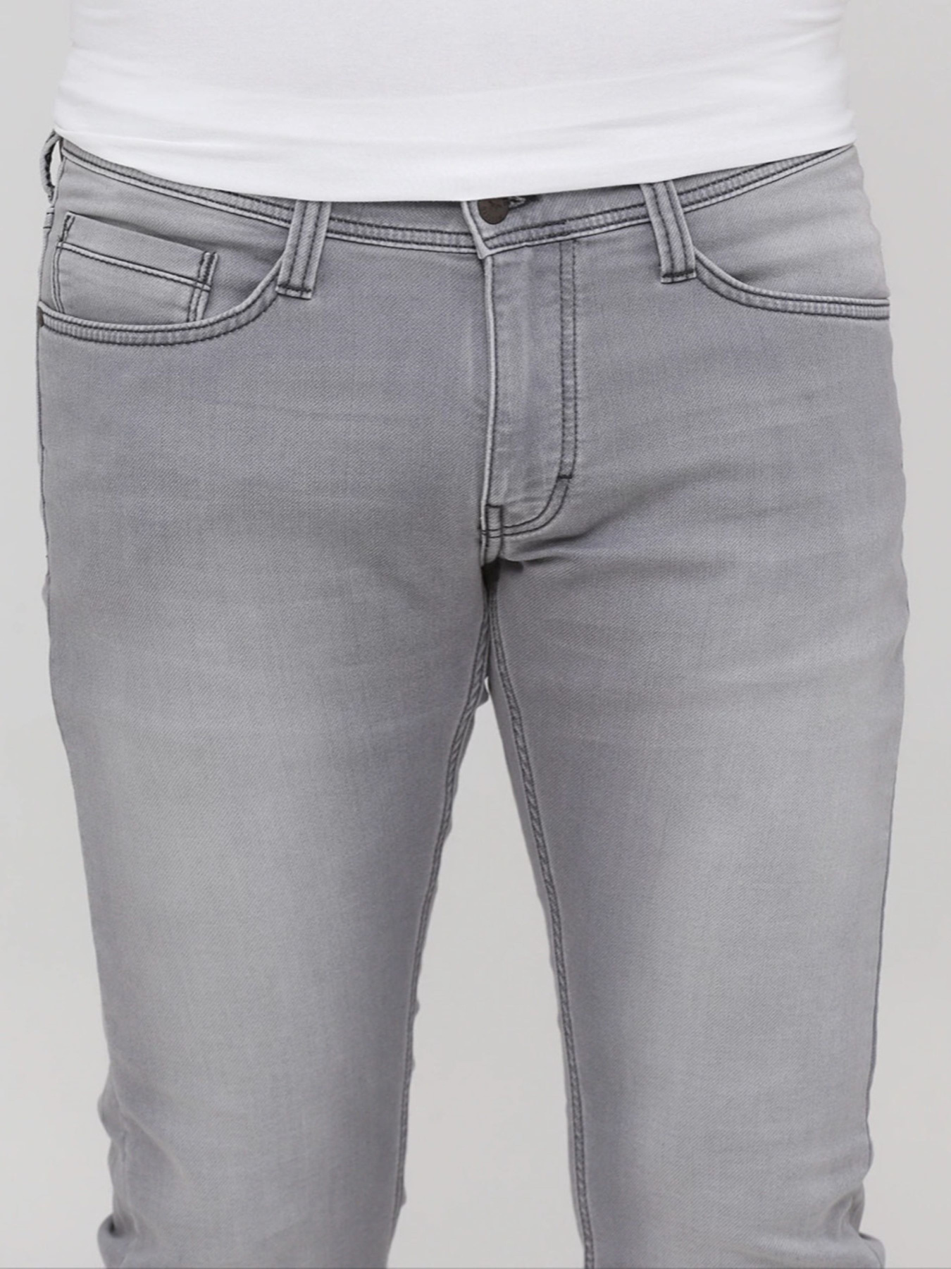 Зауженные джинсы Mustang Jeans модель 4010857 Фото