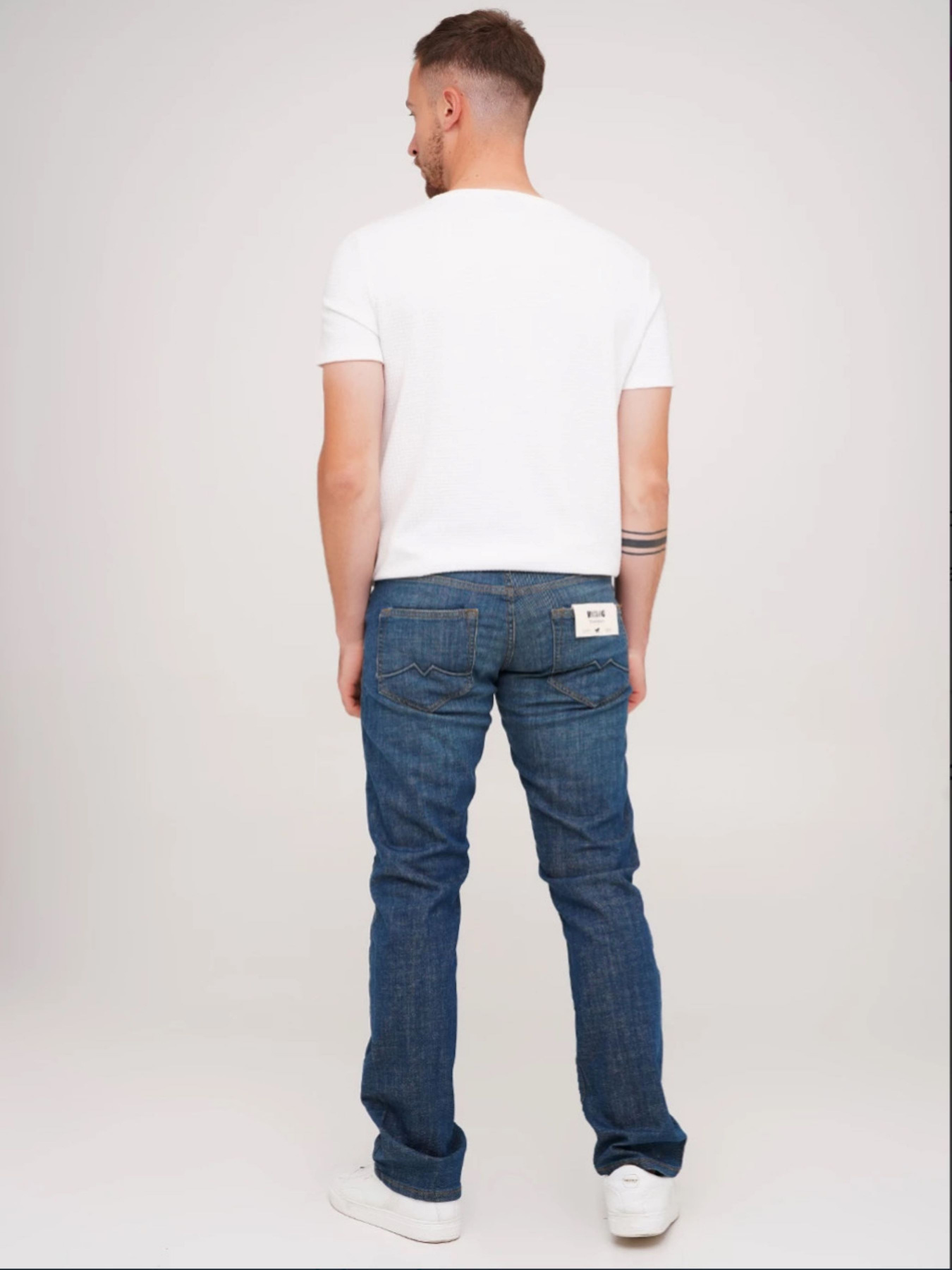 Прямые джинсы Mustang Jeans модель 4012103 Фото