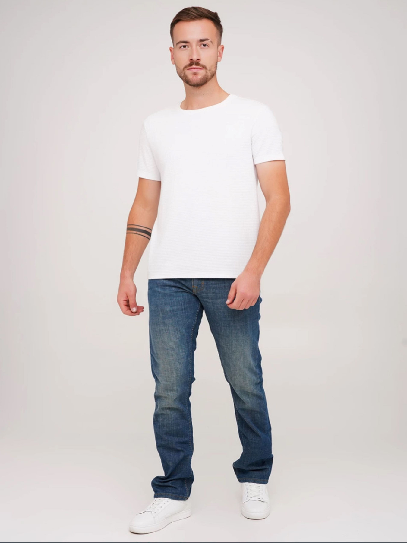 Прямые джинсы Mustang Jeans модель 4012103 Фото