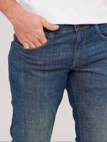 Прямые джинсы Mustang Jeans модель 4012103 Фото