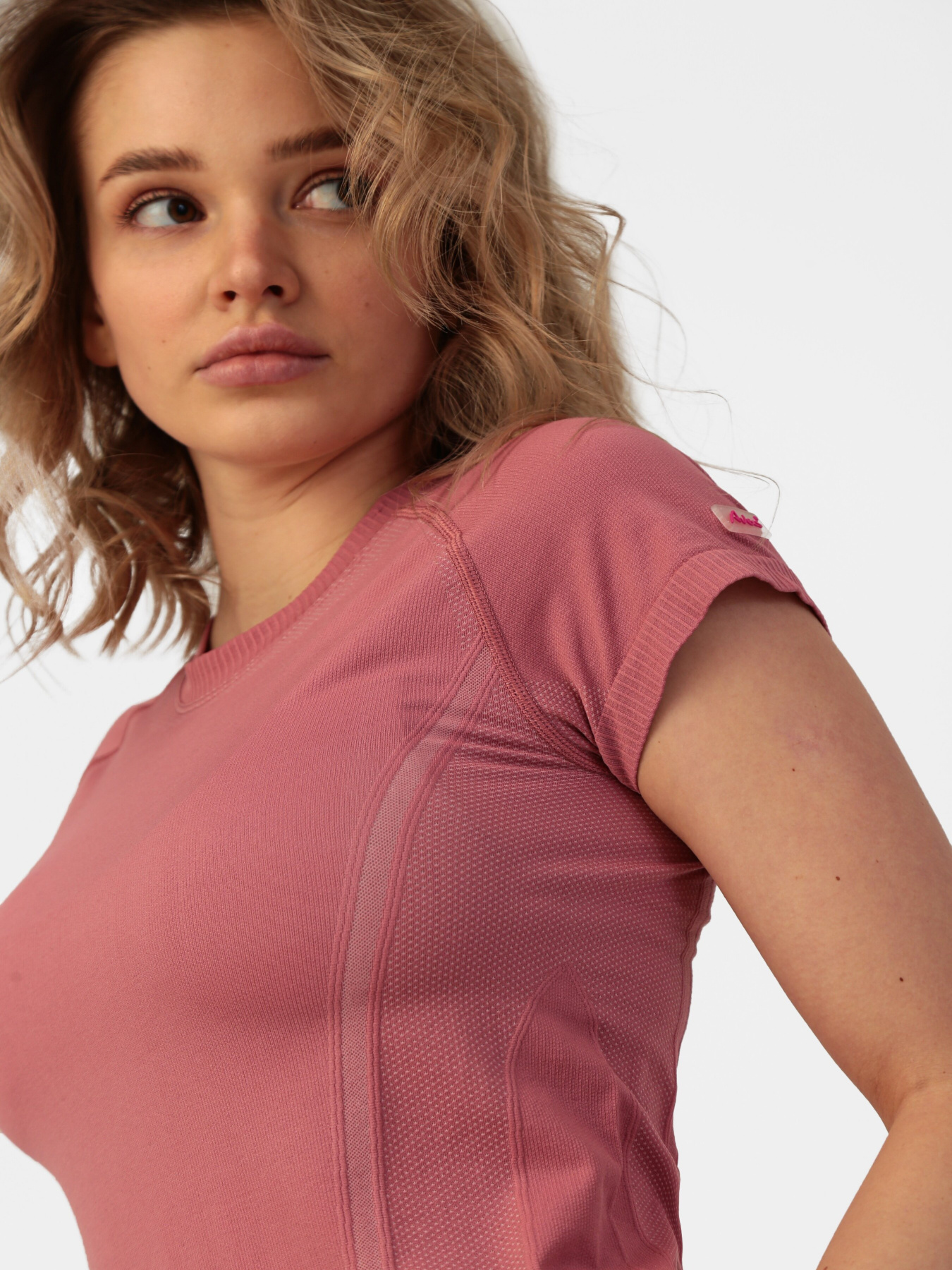 Футболка спортивная AVECS модель 30445-21 Фото