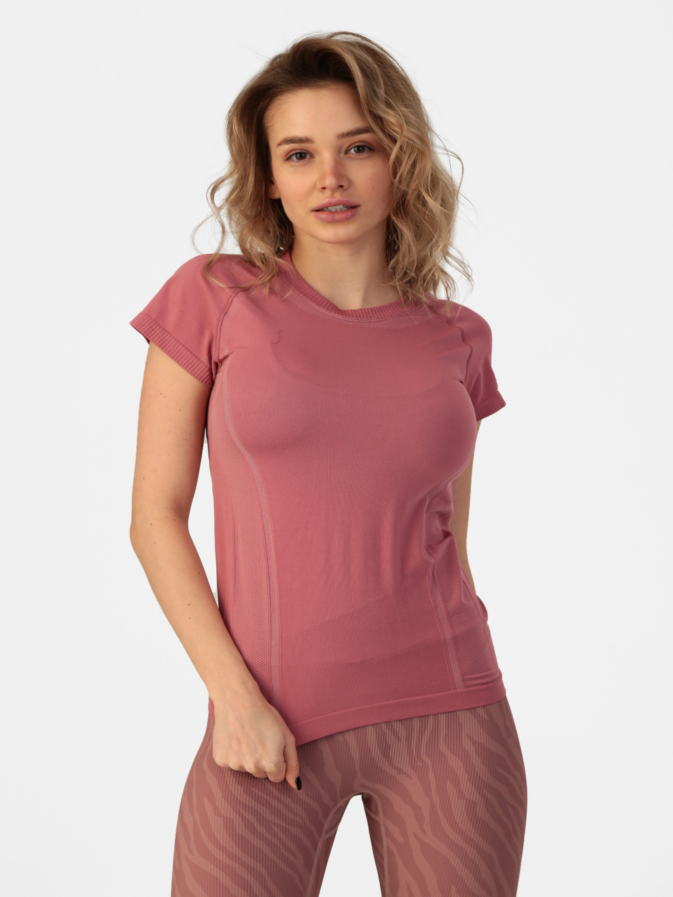 Спортивна футболка AVECS модель 30445-21 Фото