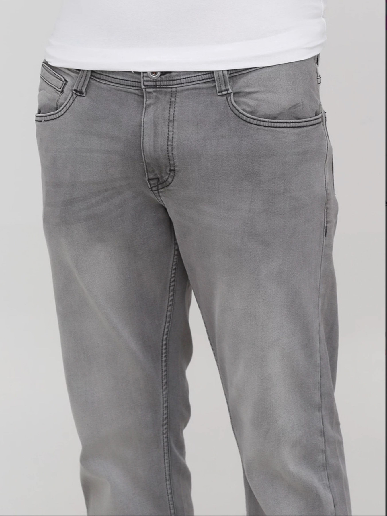 Прямые джинсы Mustang Jeans модель 1007695 Фото