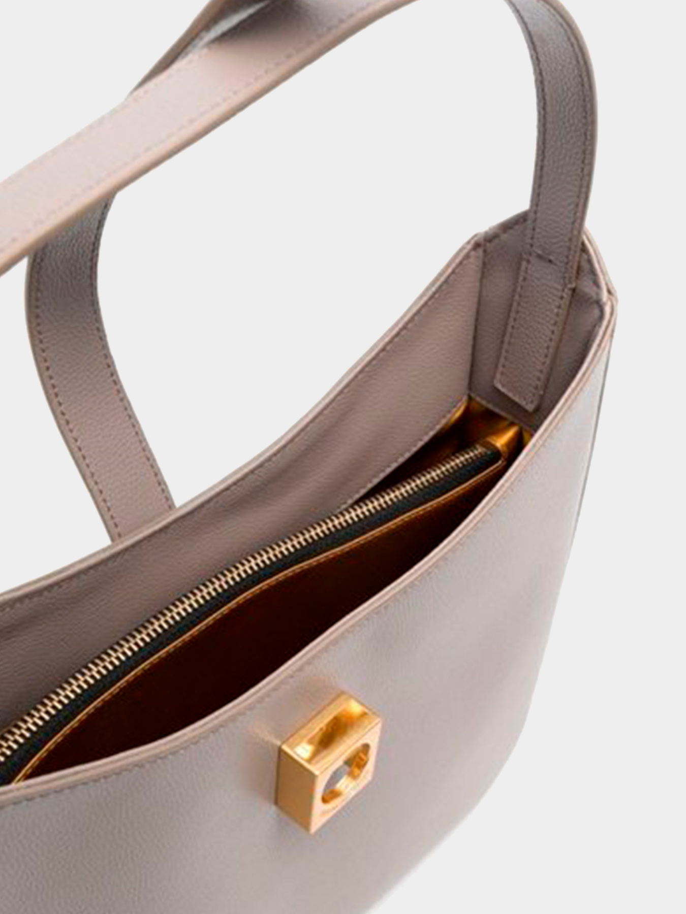 Сумки Emporio Armani модель Y3E206-Y497O-80100 Фото