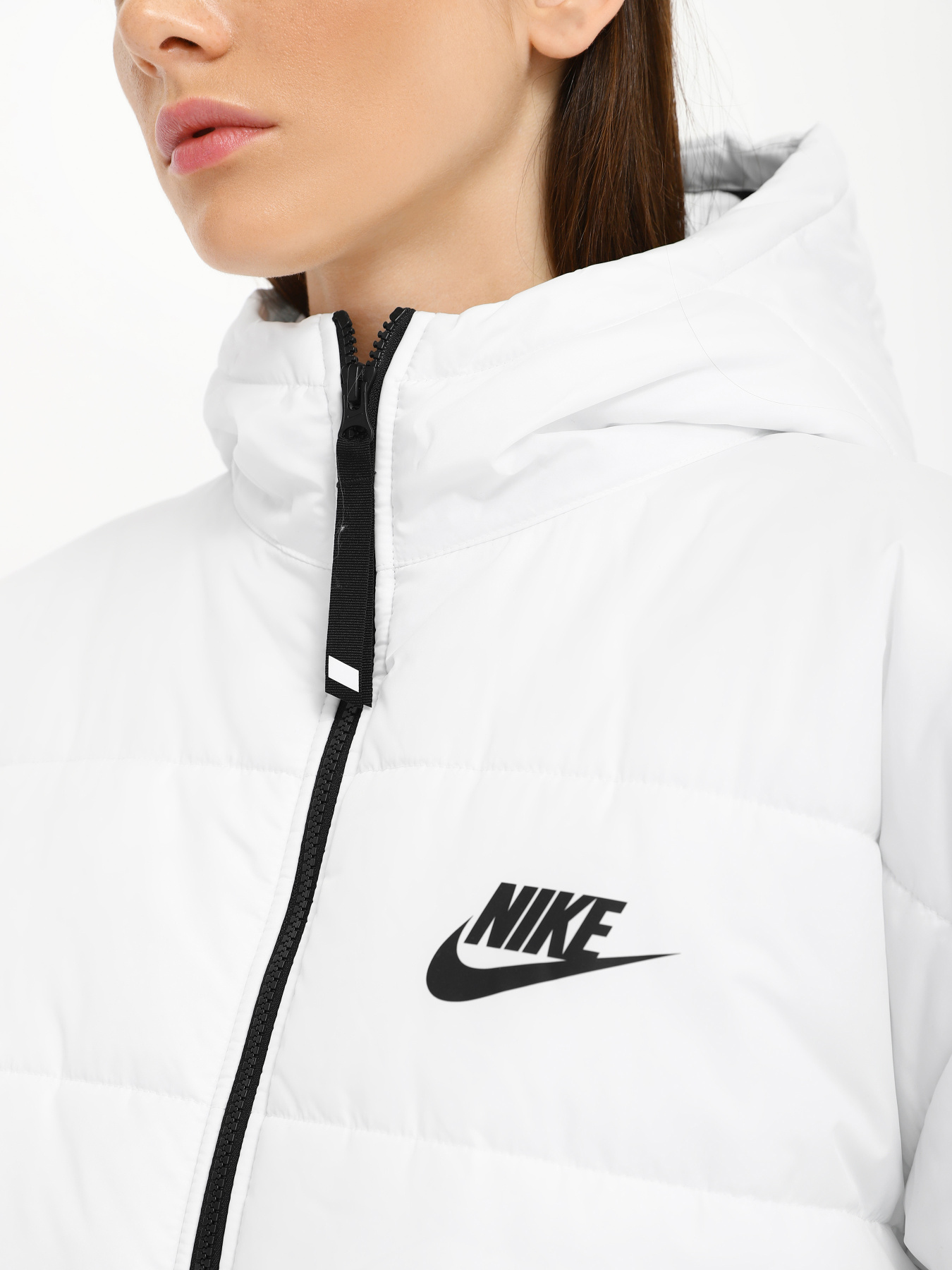 Куртки и дубленки NIKE модель DX1798-121 Фото
