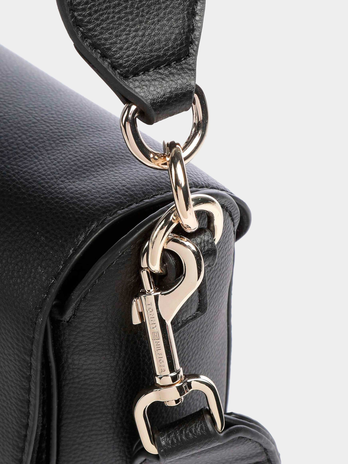 Сумки Tommy Hilfiger модель AW0AW14167-BDS Фото