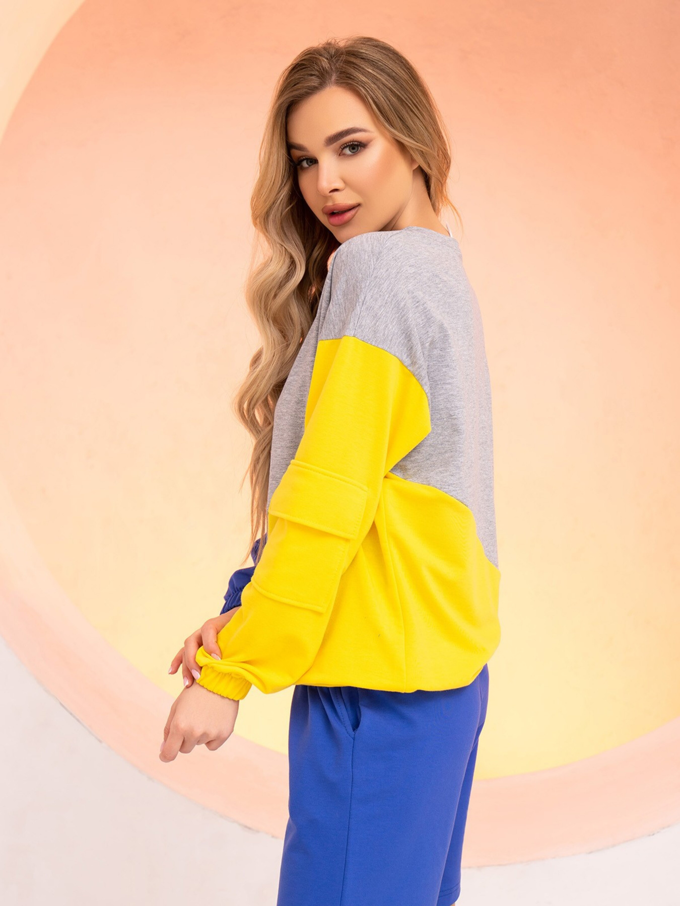 Свитшот ISSA Plus модель 13717_blueyellow Свитшот ISSA Plus модель 13717_blueyellow Фото