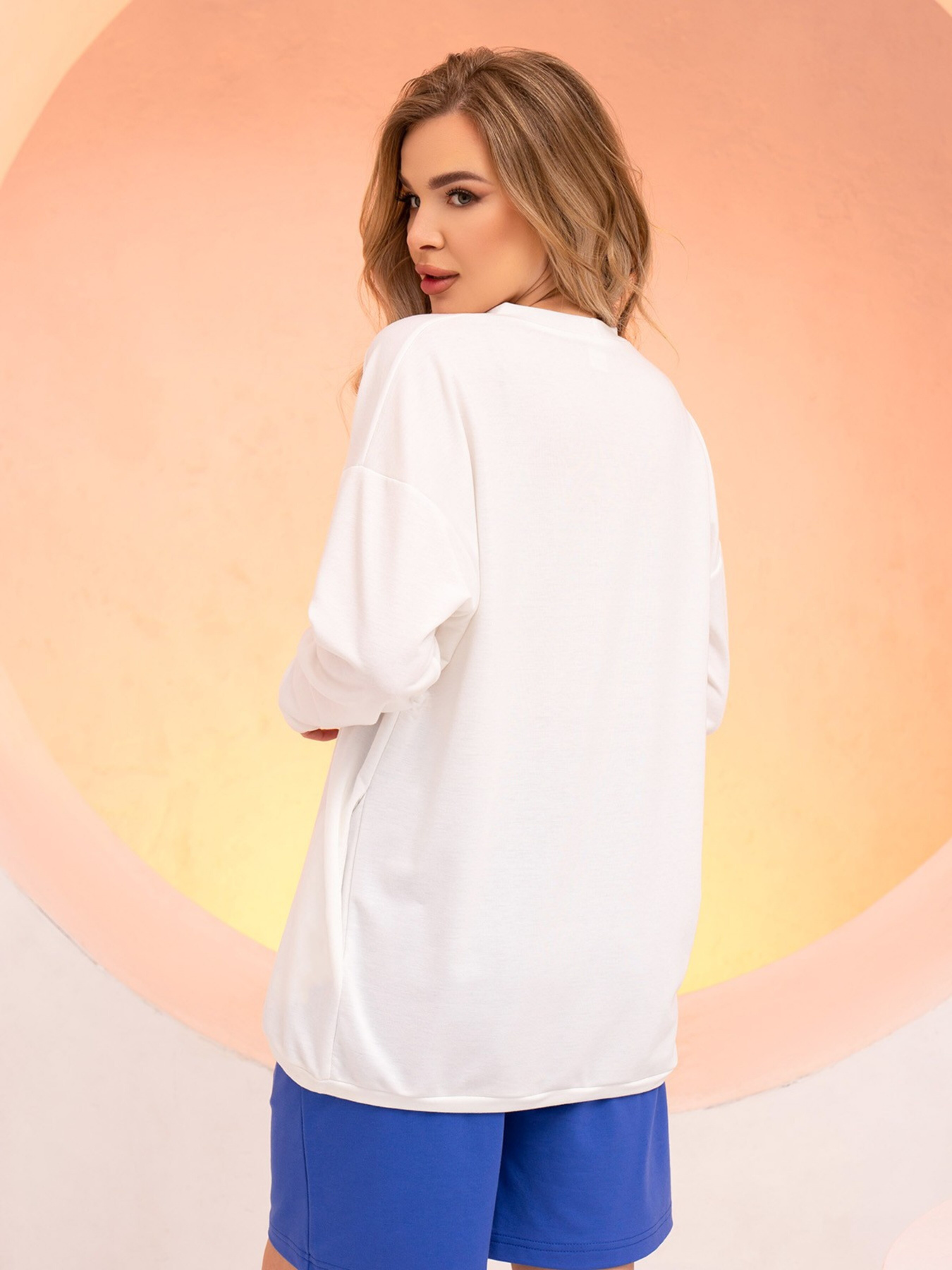 Свитшот ISSA Plus модель 13733_milky Фото