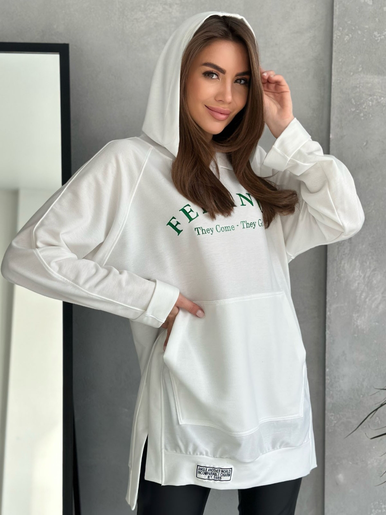 Худи ISSA Plus модель 13744_milky Фото