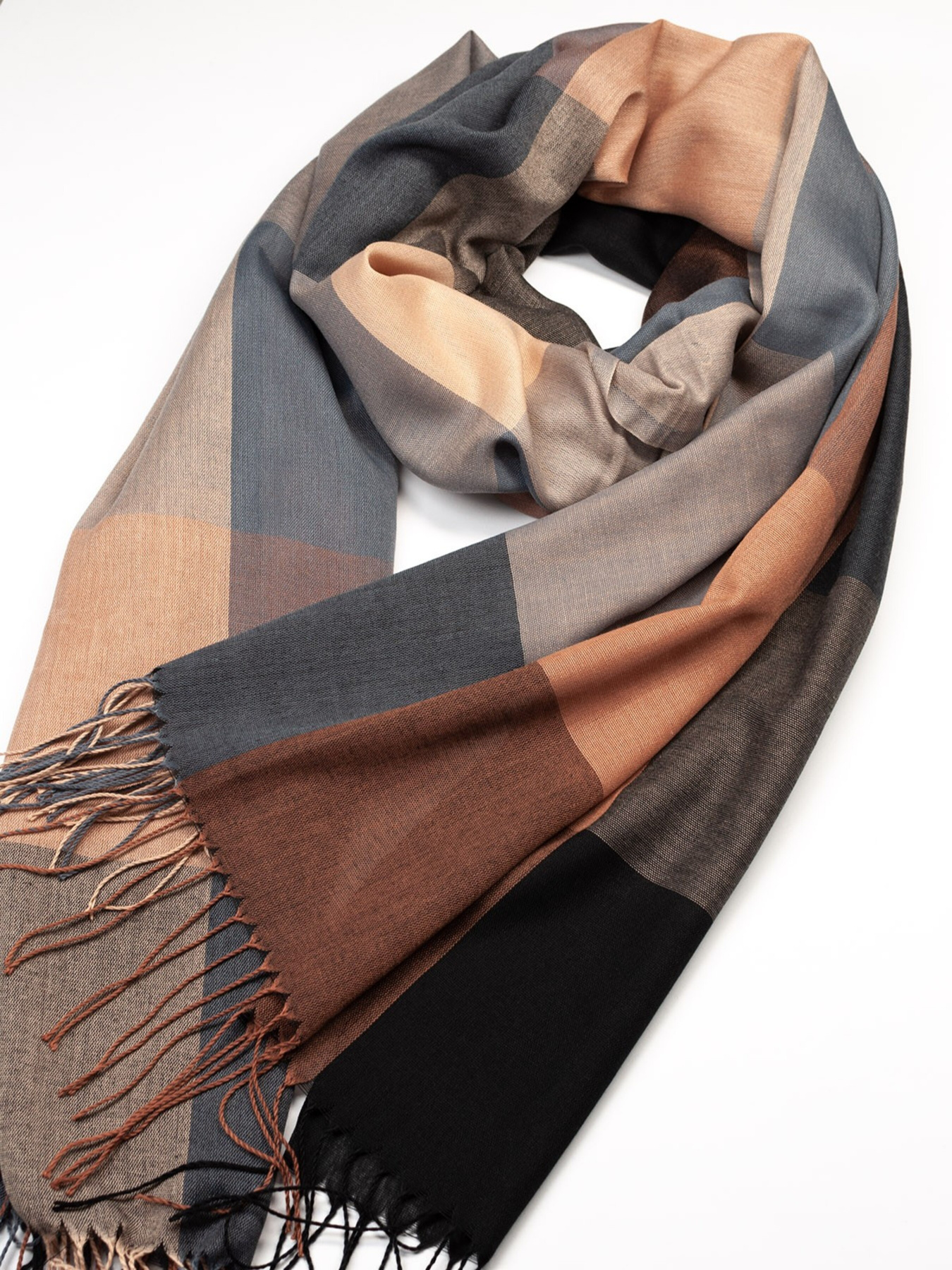 Шарф ISSA Plus модель SH-33_blackbrown Фото