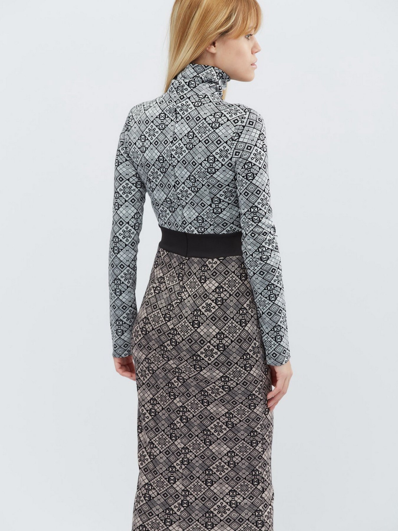 Платье миди CARICA модель KP59144 Фото