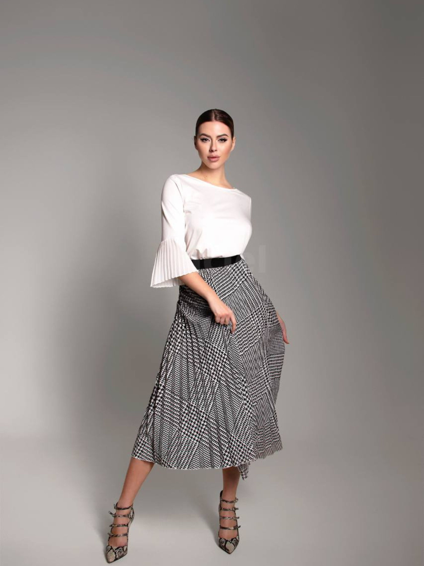 Блуза Tchibo модель T1678628670 Блуза Tchibo модель T1678628670 Фото