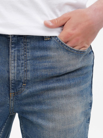 Зауженные джинсы Mustang Jeans модель 5416688 Фото