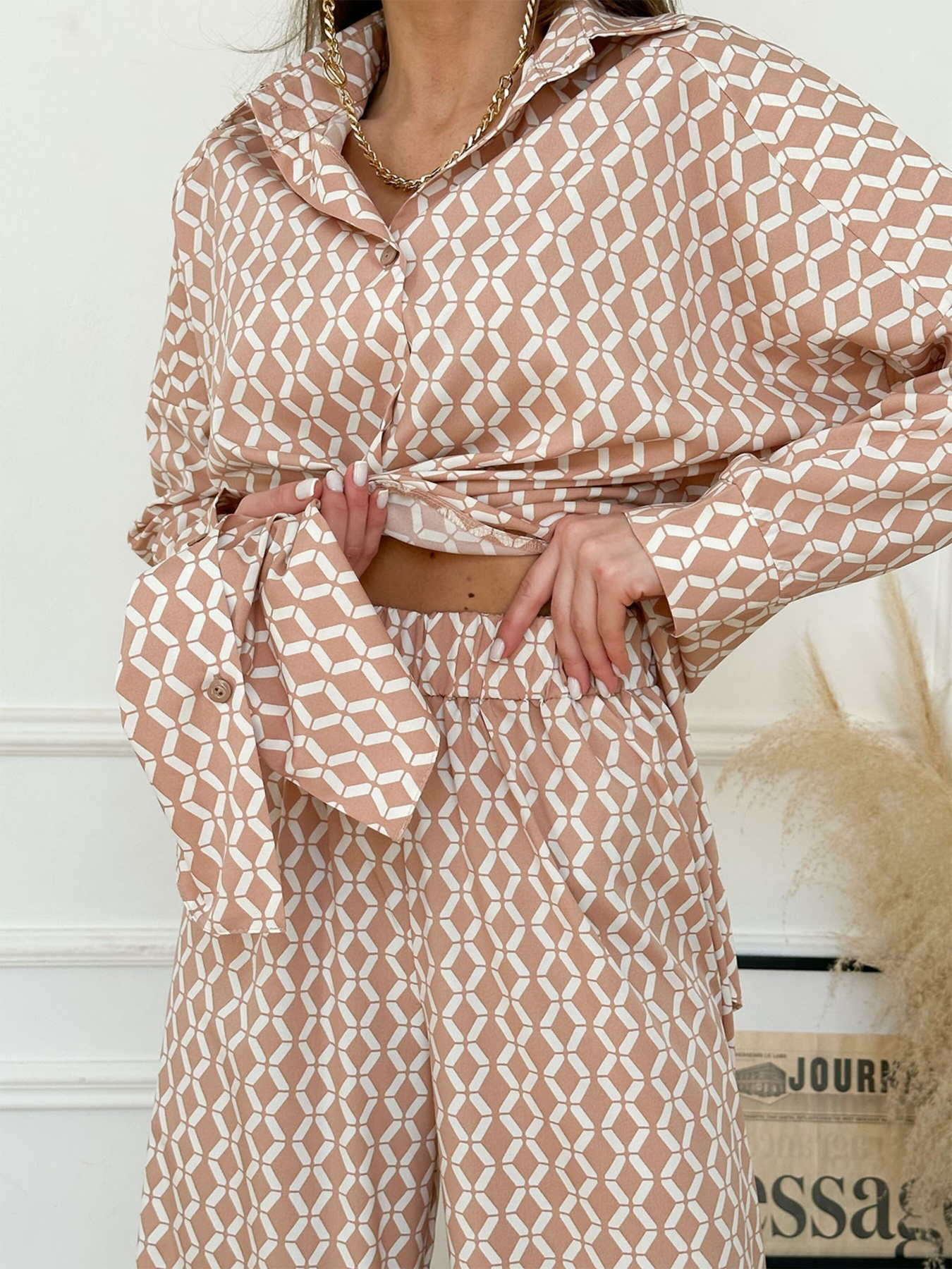 Повседневный костюм ISSA Plus модель 13783_beige Фото