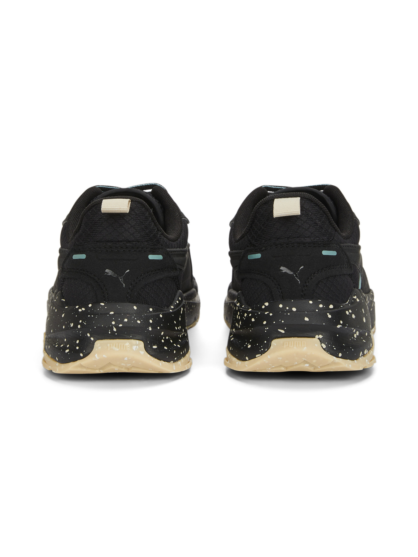 Кросівки для бігу PUMA Stride Open Road модель 389424 Фото