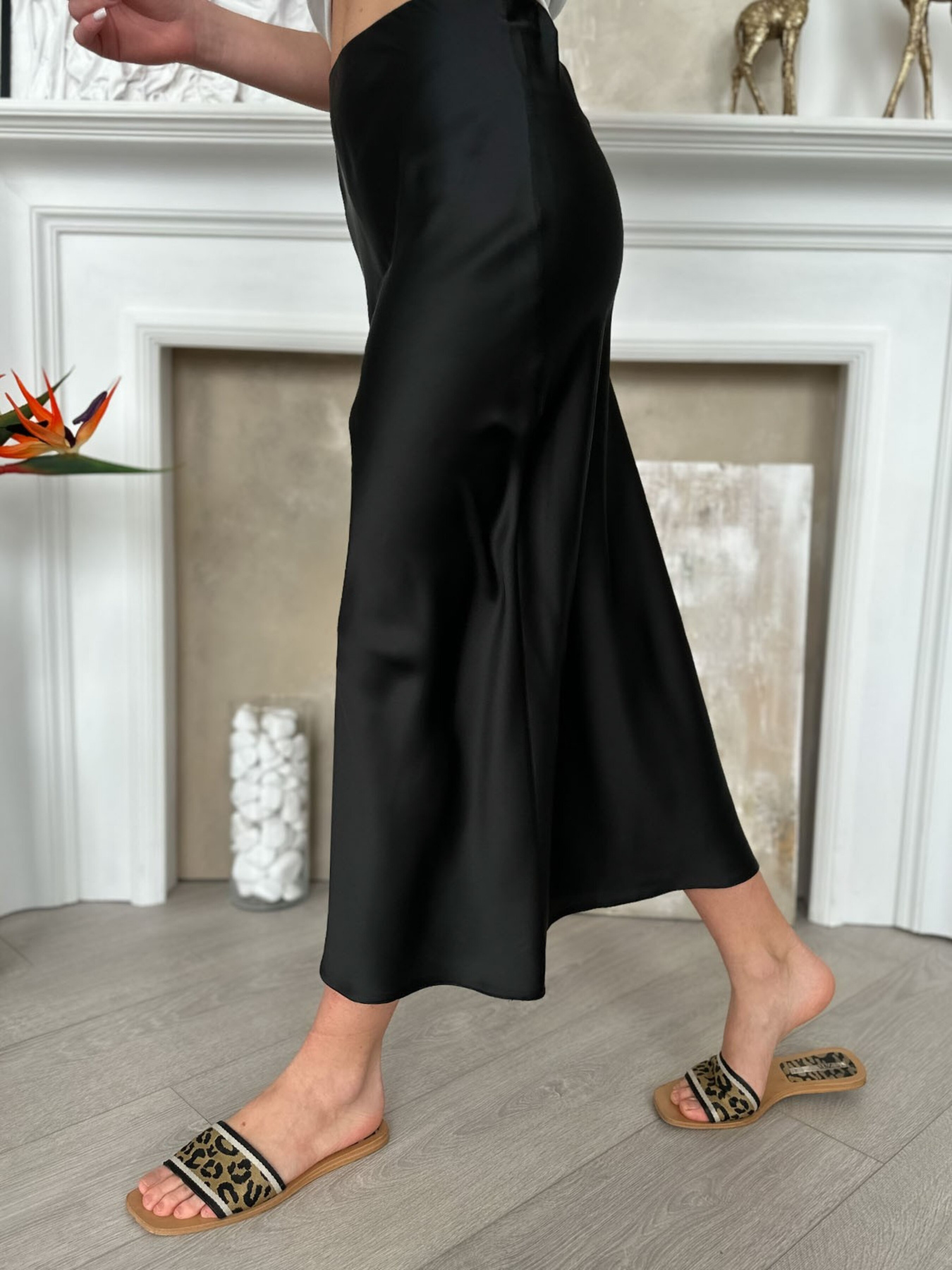 Спідниця міді ISSA Plus модель 11931_черный Спідниця міді ISSA Plus модель 11931_черный Фото