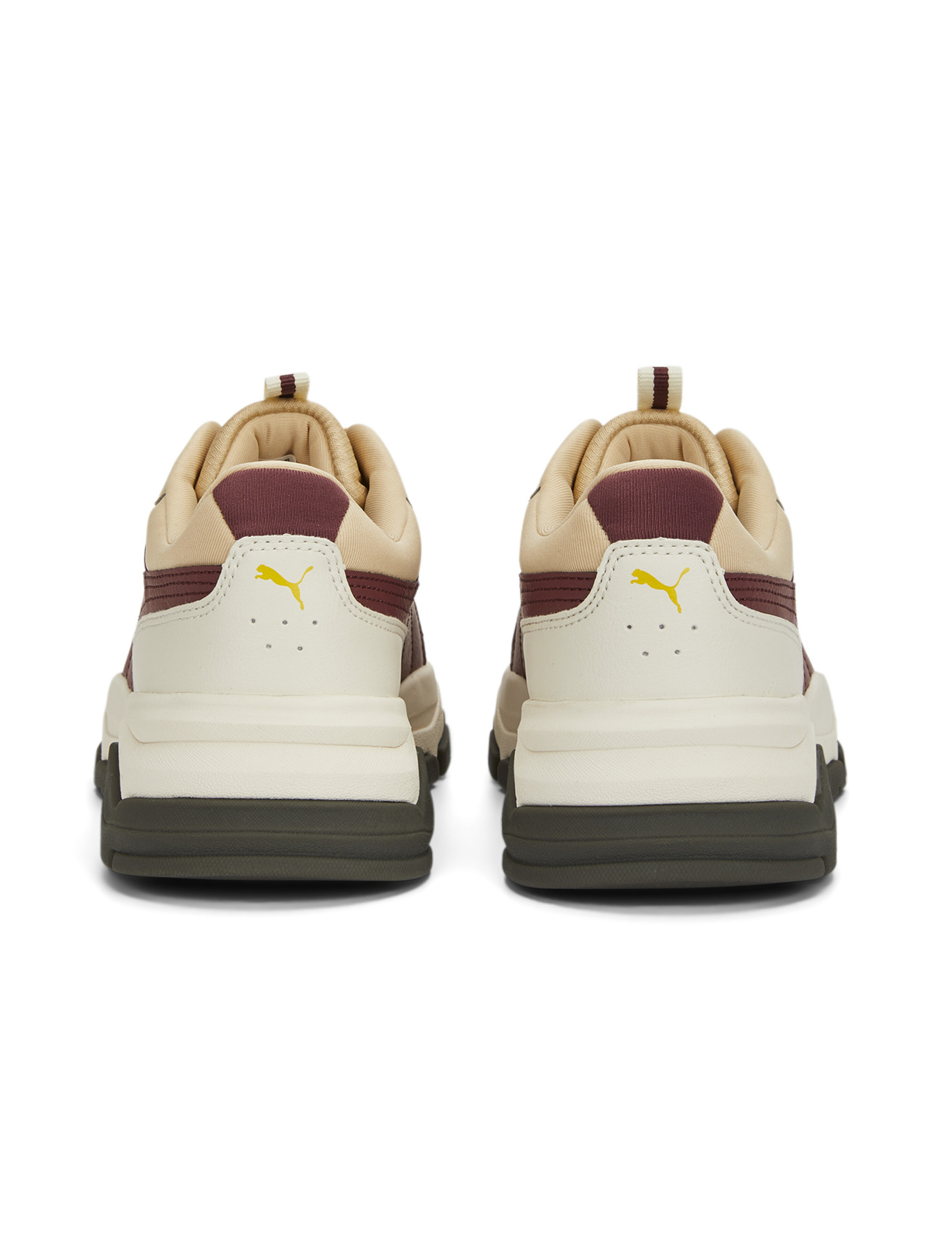 Кросівки PUMA Cassia Via модель 389223 Фото