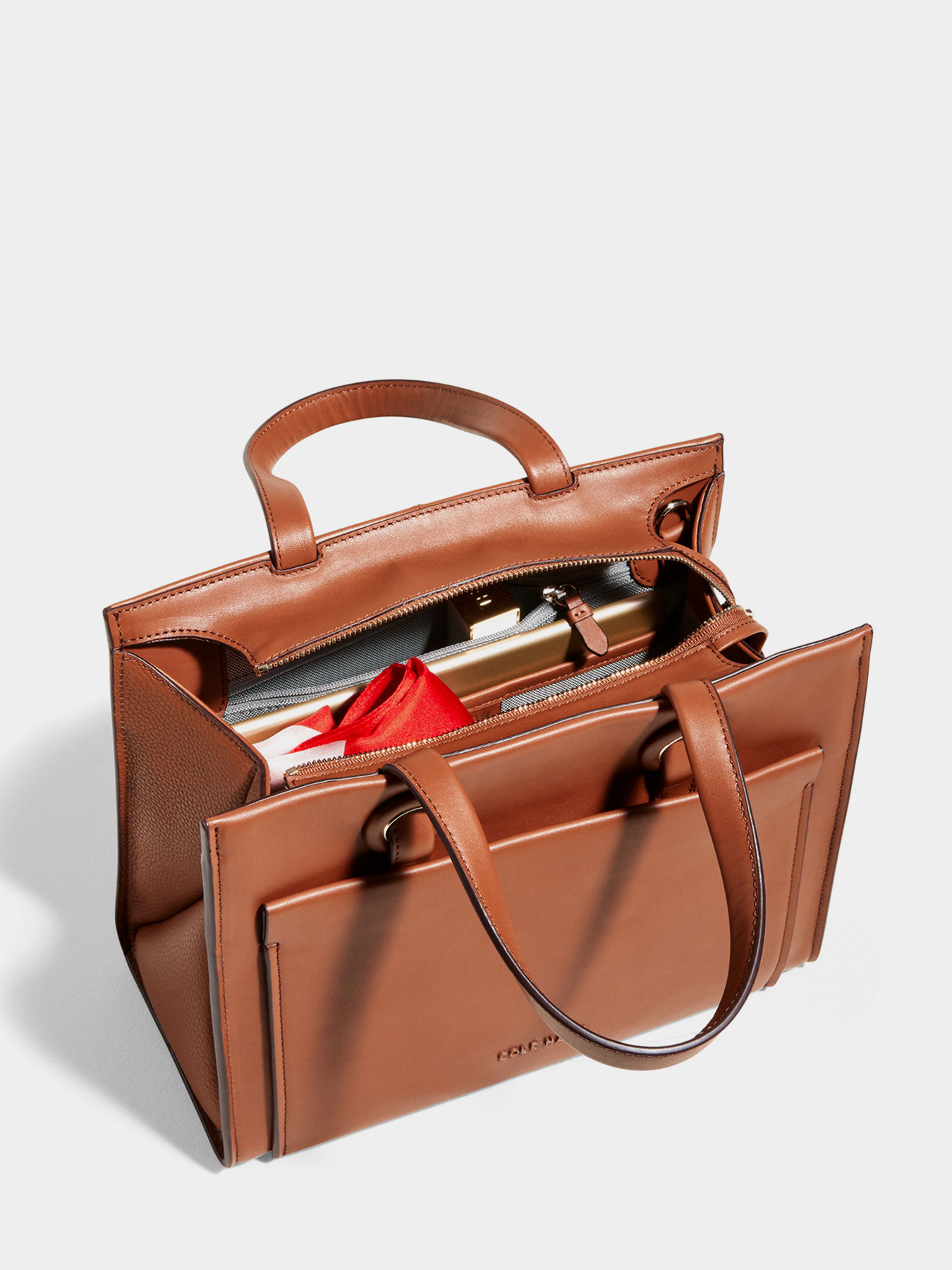 Кросс-боди Cole Haan модель U04353 Фото