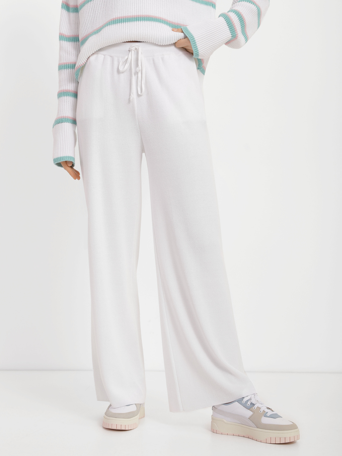 Повседневные штаны Sewel модель TR832250000 Фото