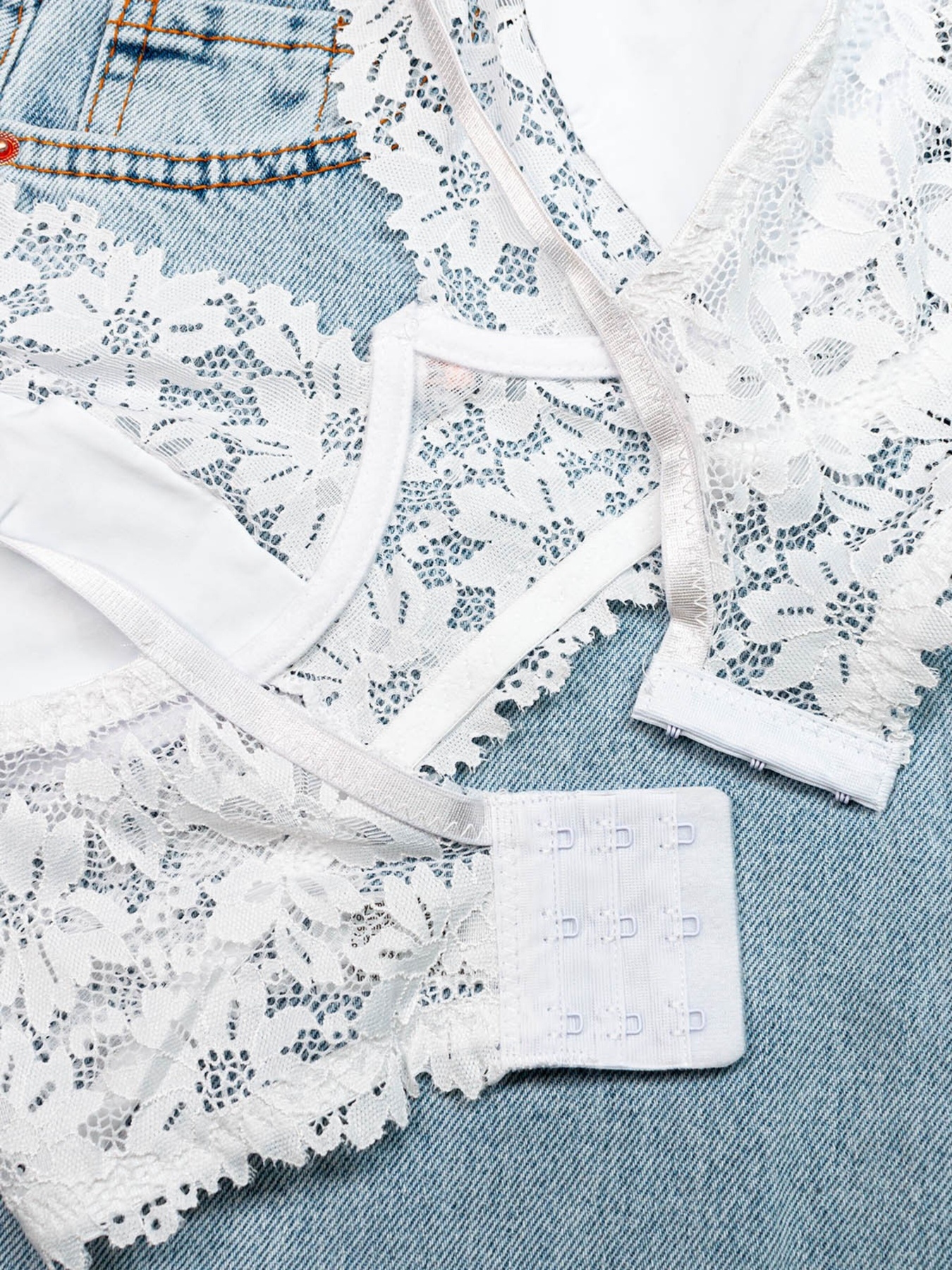 Бюстгальтер ISSA Plus модель BL2-683_white Фото