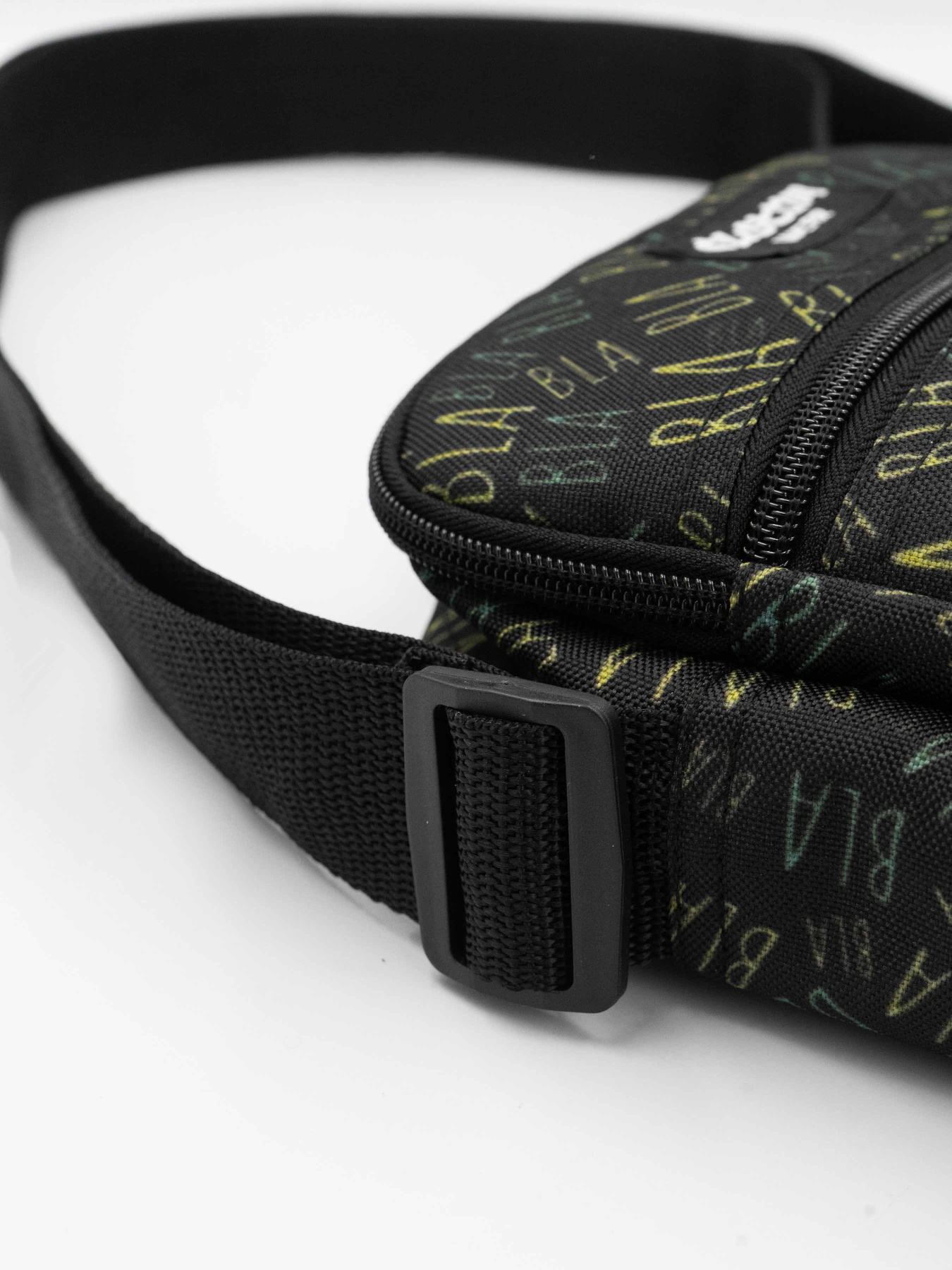 Мессенджер Custom Wear модель cw--4099 Фото