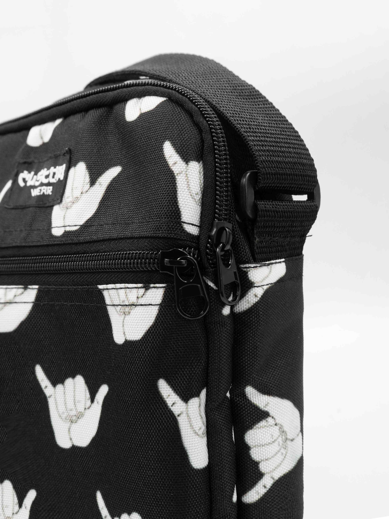 Мессенджер Custom Wear Модель cw--7835 Фото